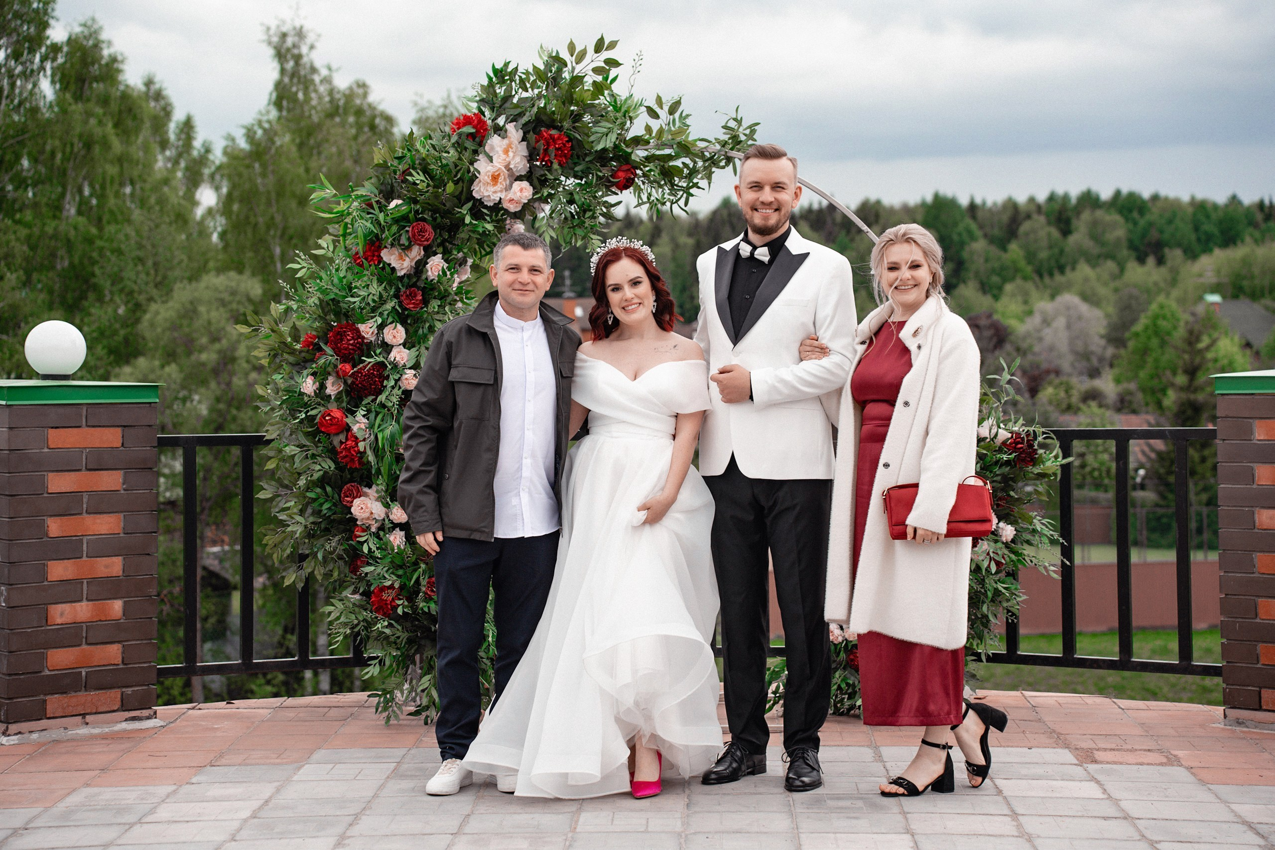 Свадебная фотосессия в Loft «Manhattan» в Пучково. Свадебный фотограф в Пучково