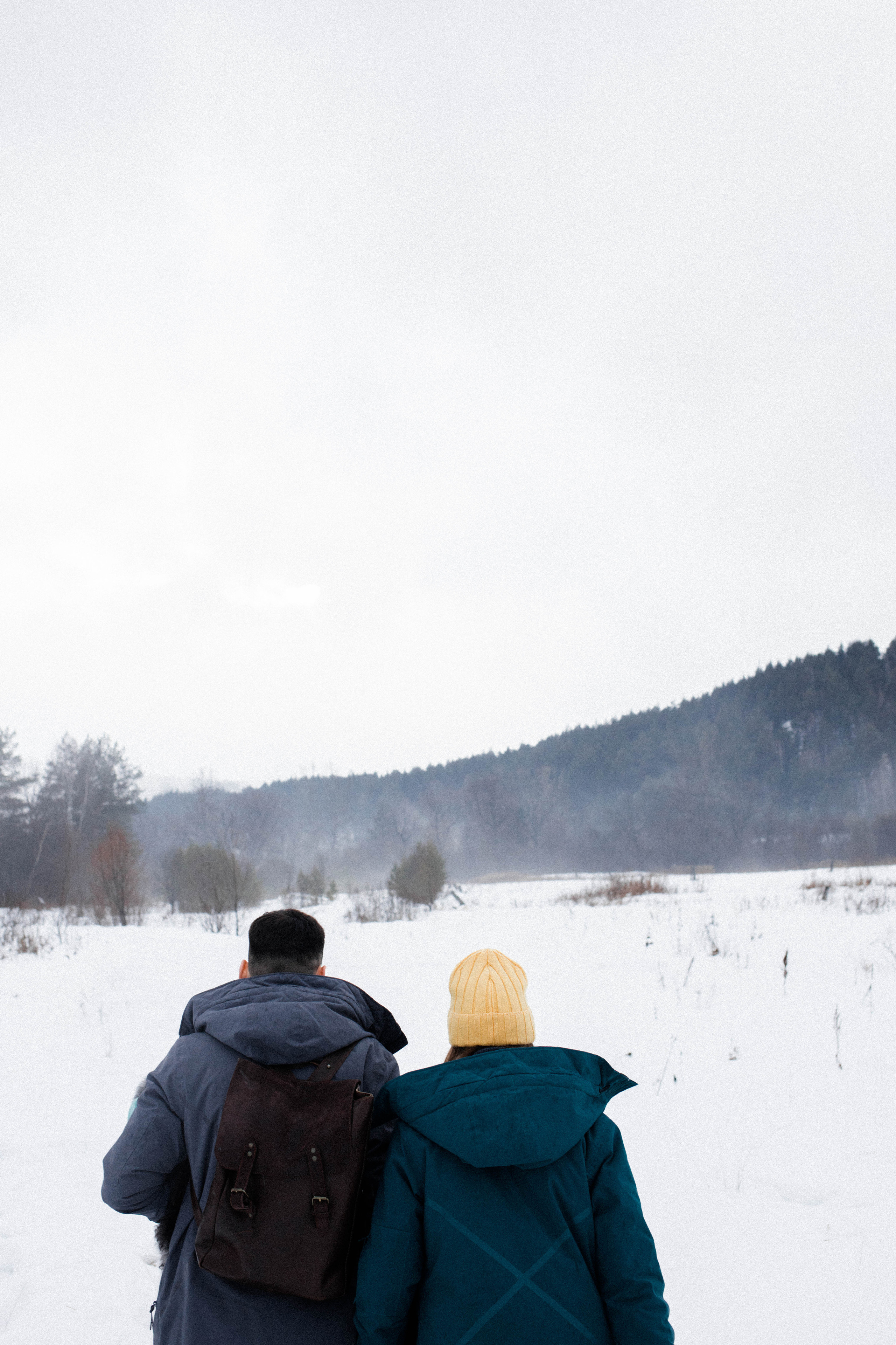 Женя, Антон и дед Маркиз. Фотограф Регина Даниловна Усть — Катав