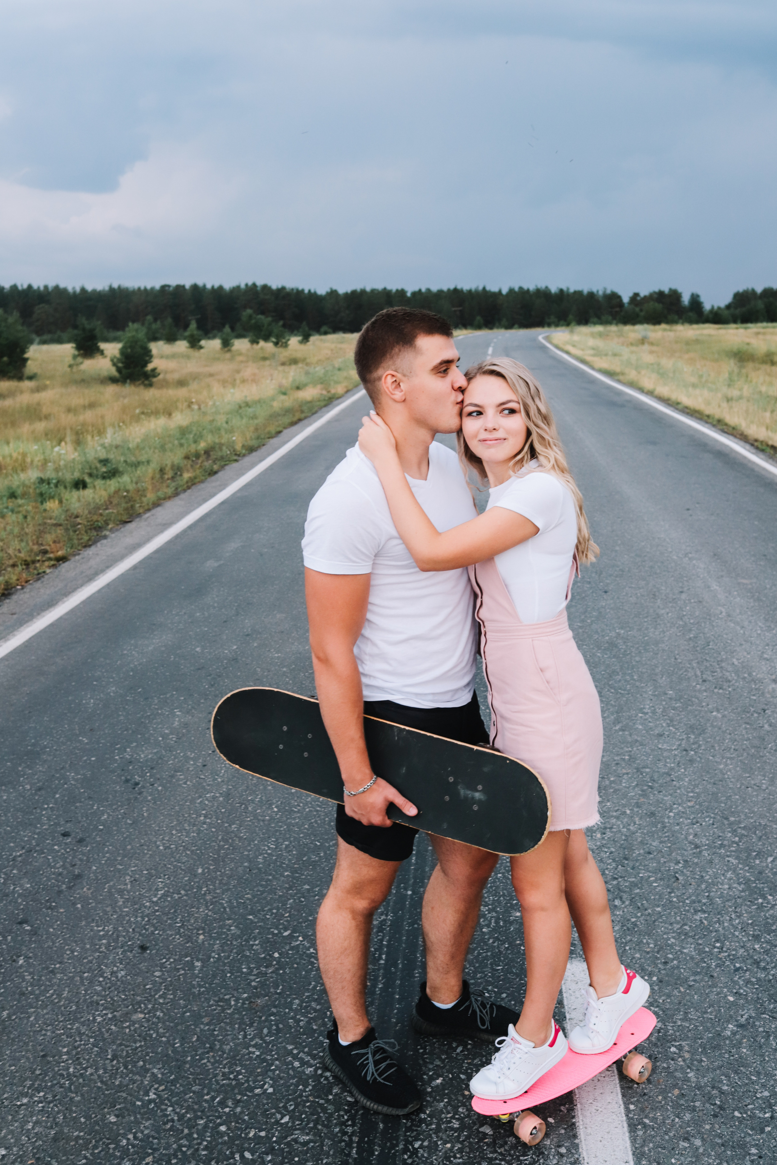 Женя и Лёша | ЛЮБОВЬ, СКЕЙТЫ И ПОПКОРН. Фотограф Регина Даниловна Усть — Катав