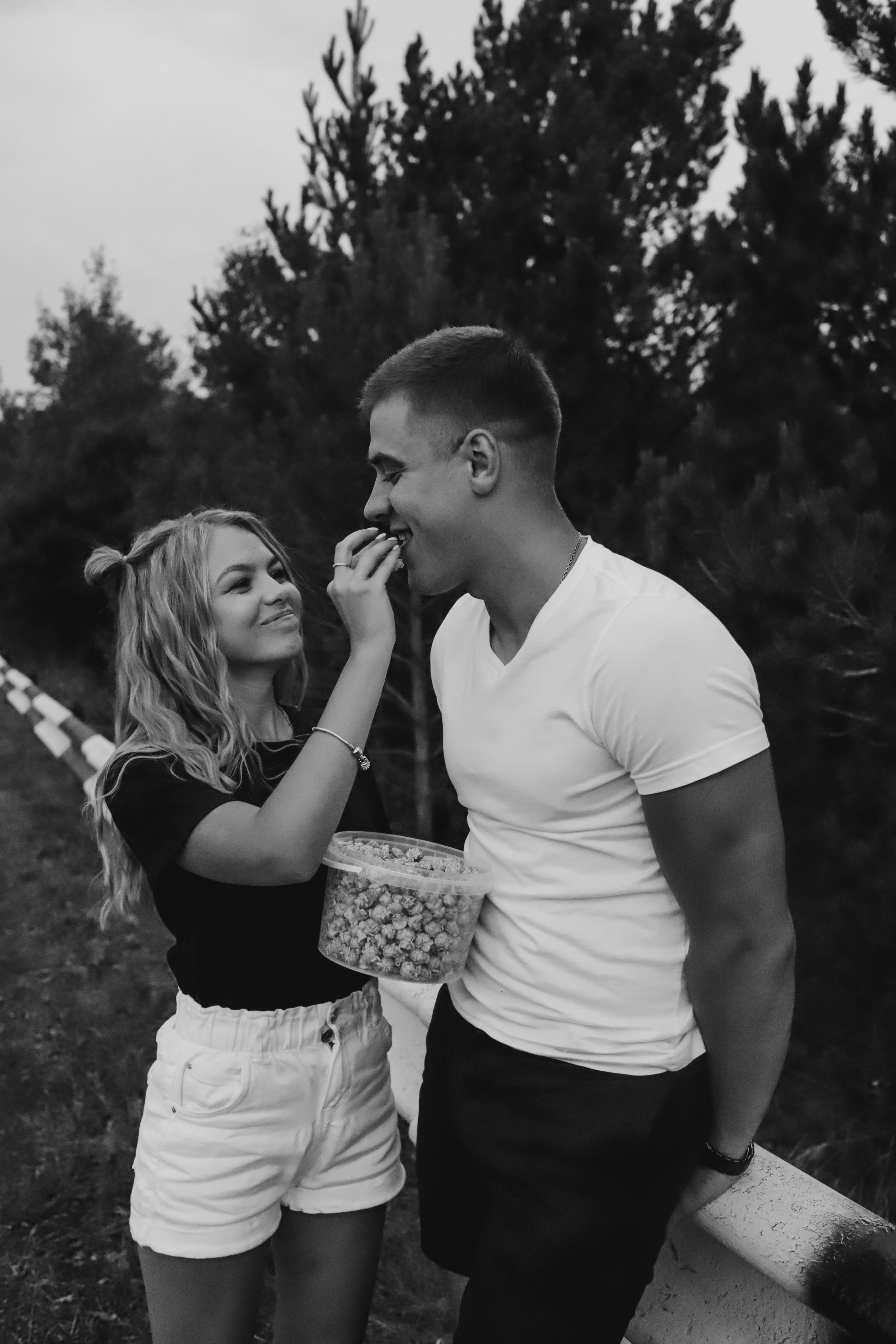 Женя и Лёша | ЛЮБОВЬ, СКЕЙТЫ И ПОПКОРН. Фотограф Регина Даниловна Усть — Катав