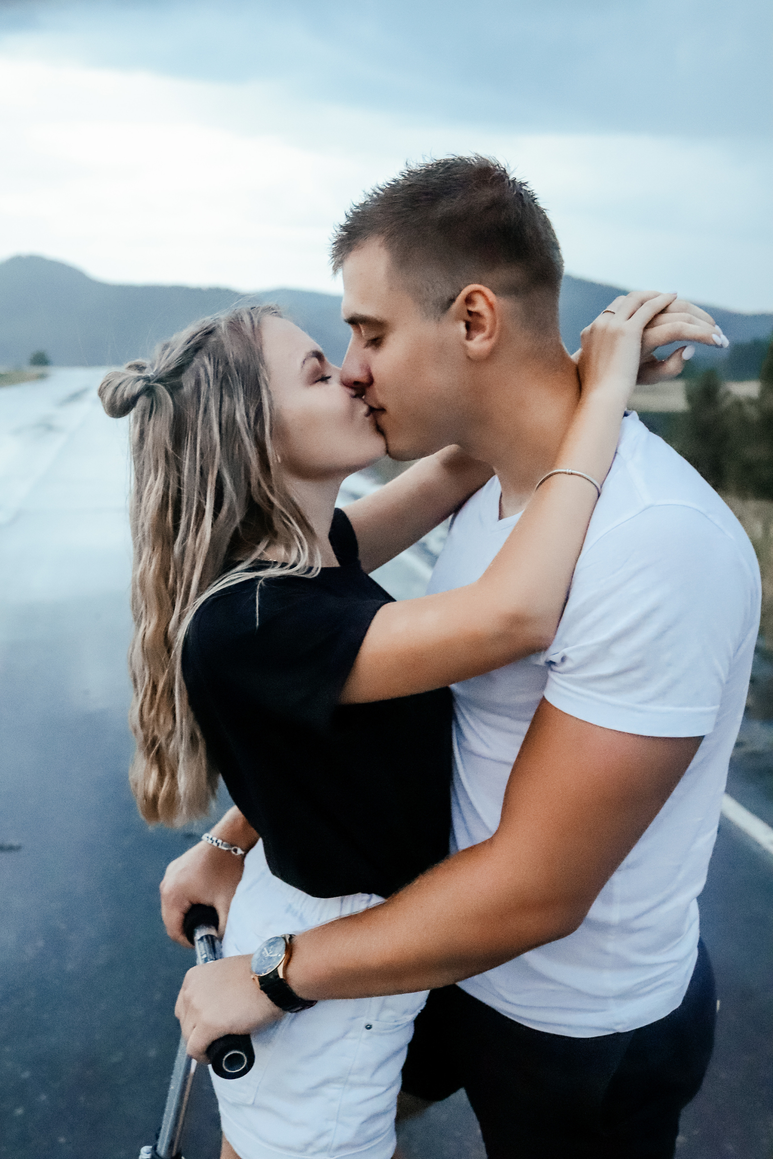 Женя и Лёша | ЛЮБОВЬ, СКЕЙТЫ И ПОПКОРН. Фотограф Регина Даниловна Усть — Катав