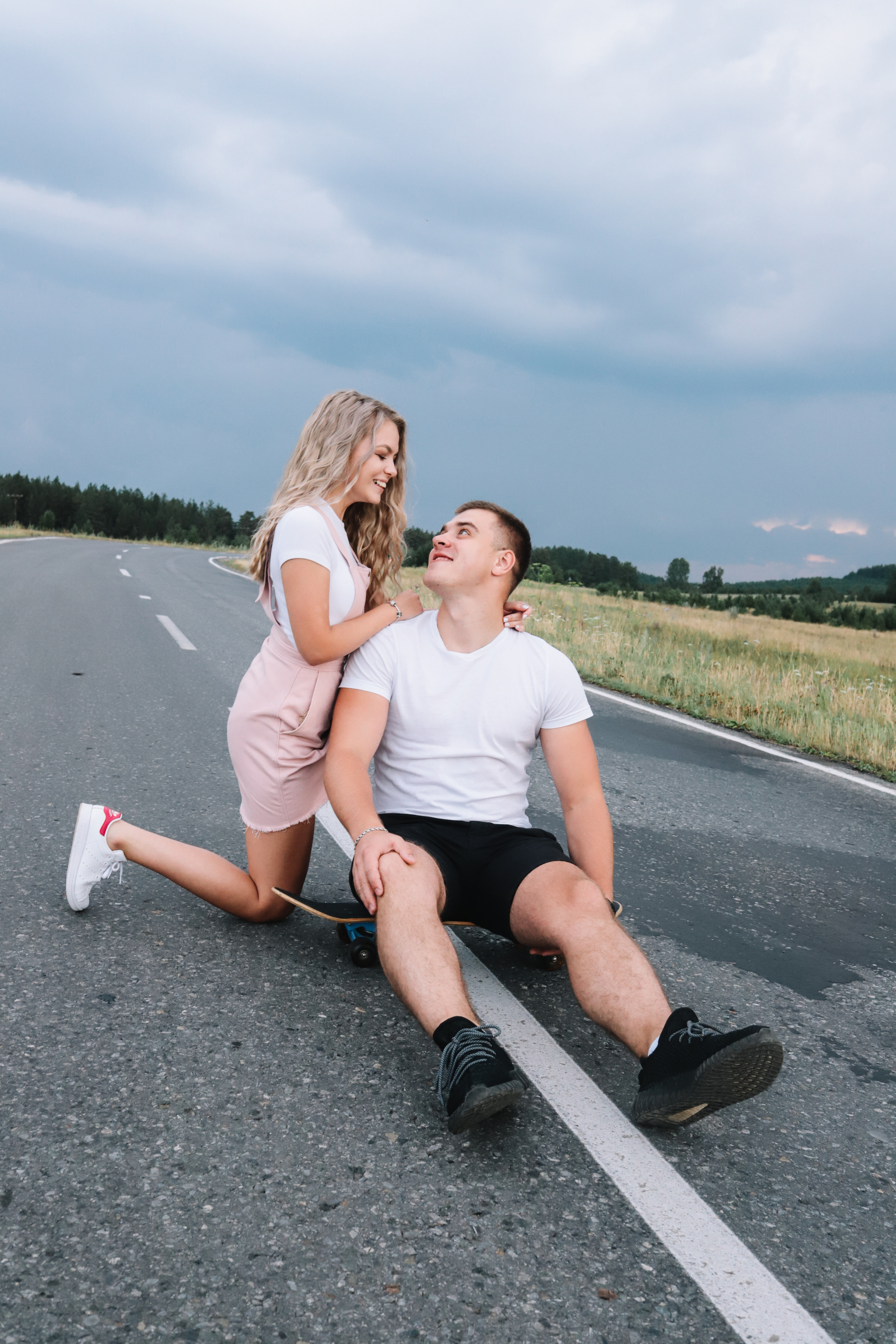 Женя и Лёша | ЛЮБОВЬ, СКЕЙТЫ И ПОПКОРН. Фотограф Регина Даниловна Усть — Катав