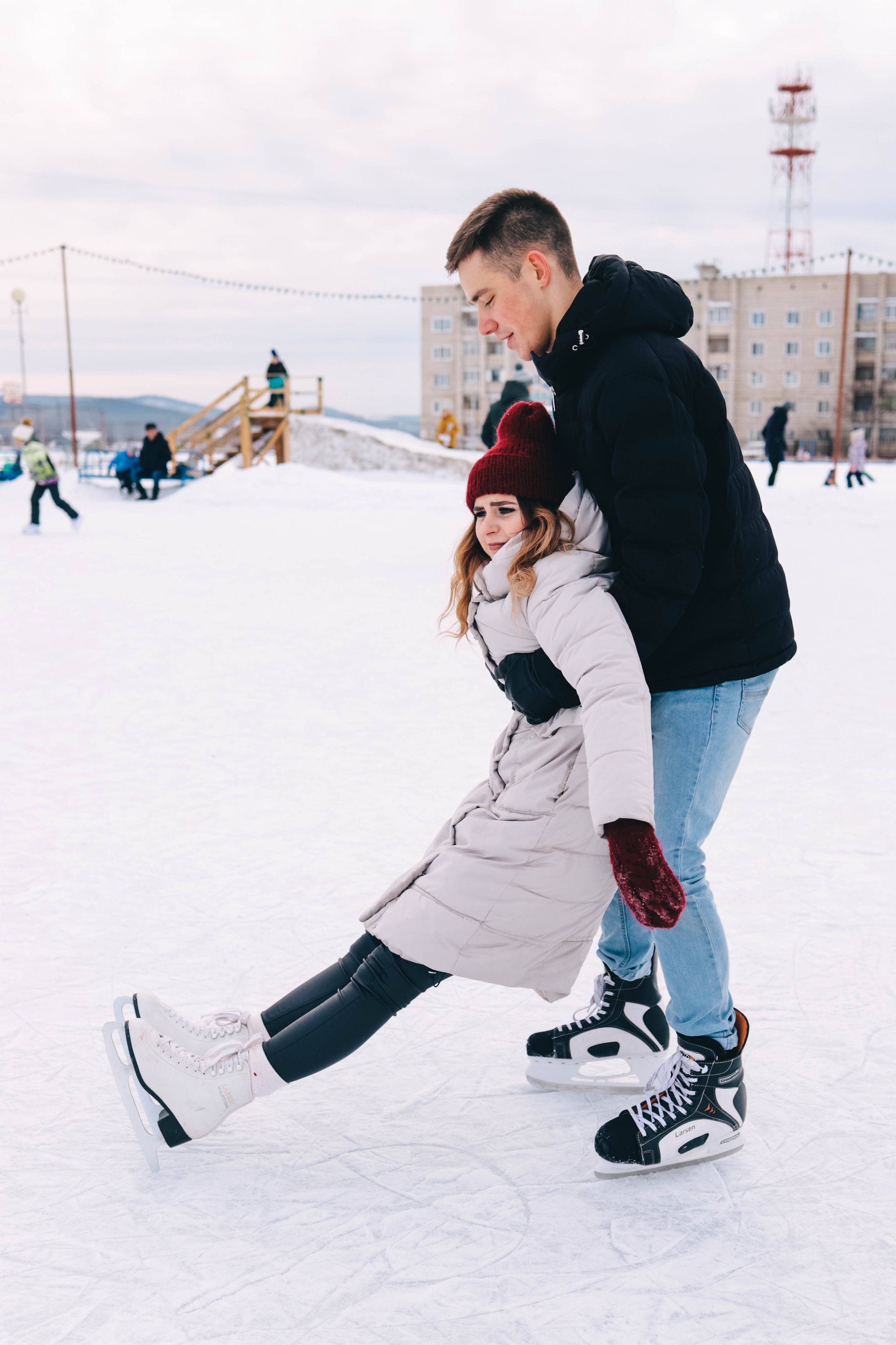 Денис и Яна | Зимняя прогулка. Фотограф Регина Даниловна Усть — Катав