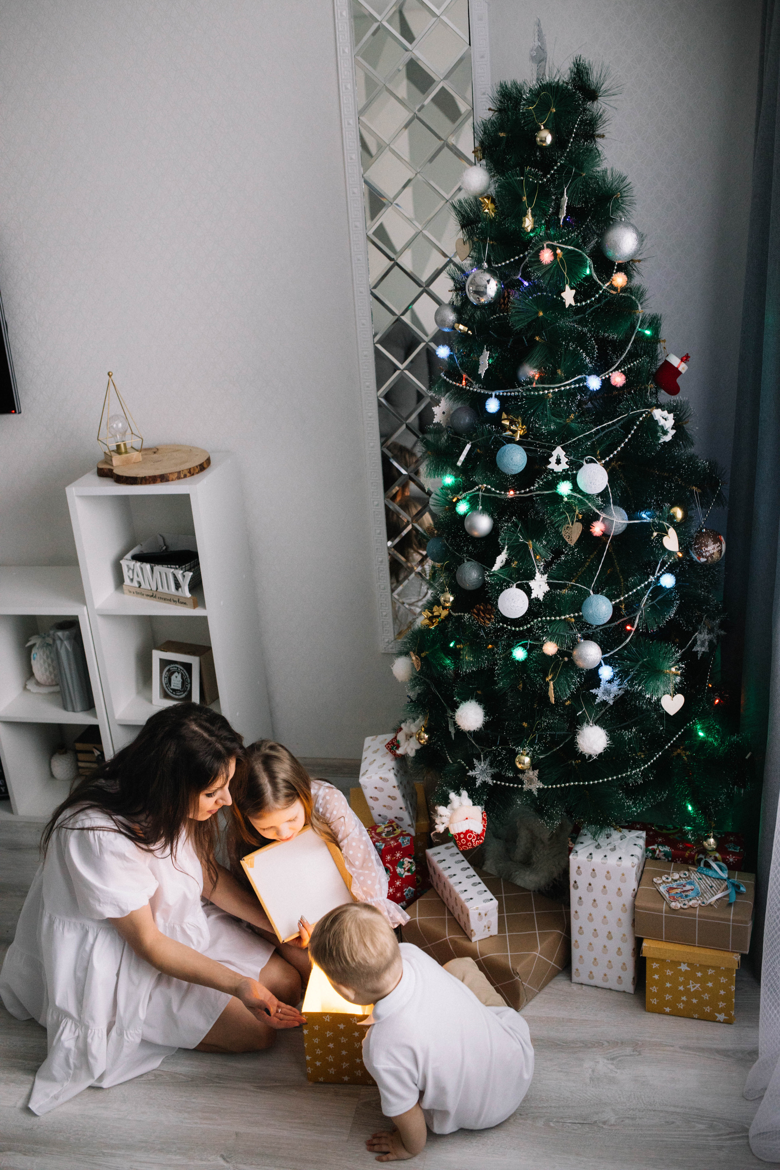 Предновогодняя суета. Фотограф Регина Даниловна Усть — Катав