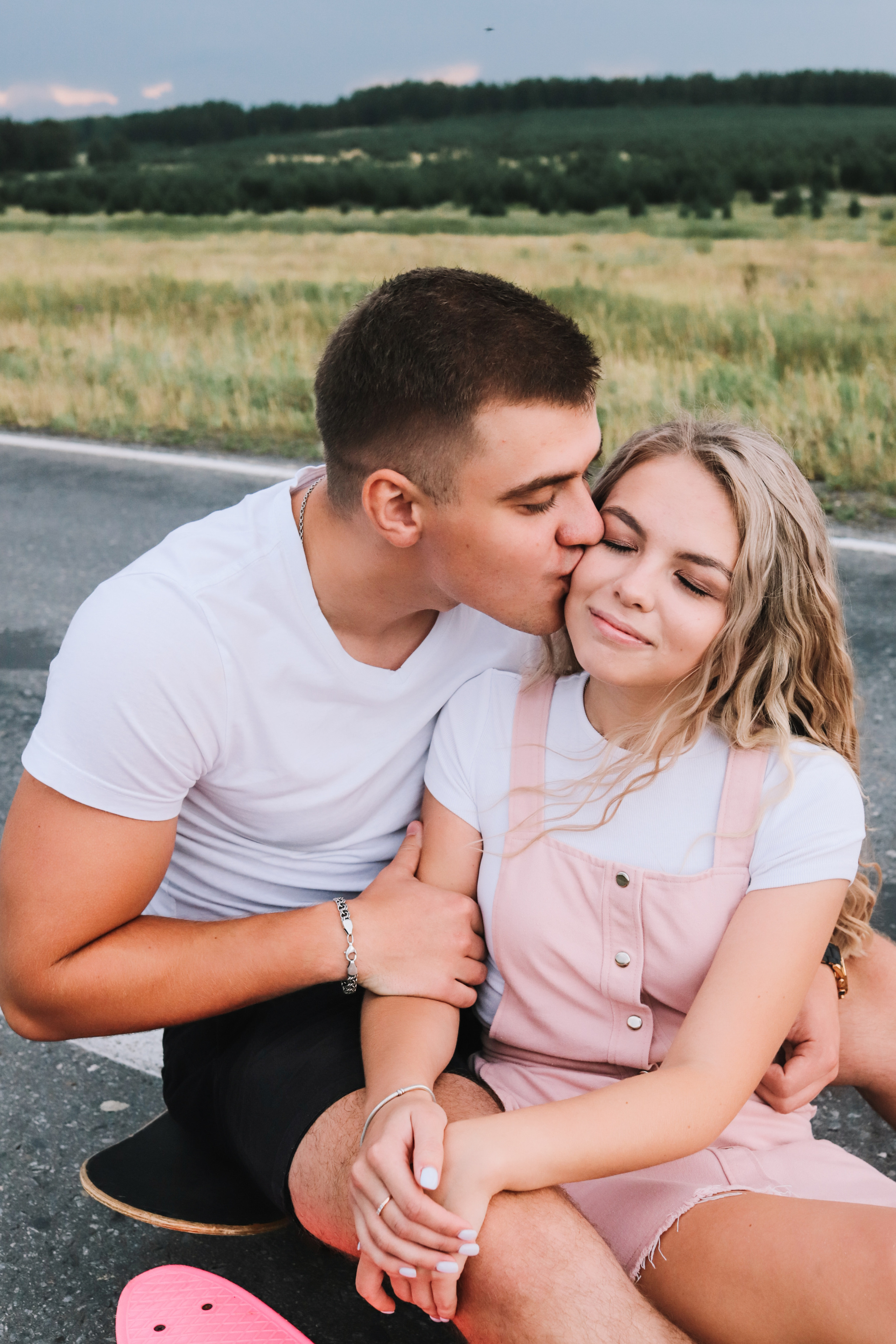 Женя и Лёша | ЛЮБОВЬ, СКЕЙТЫ И ПОПКОРН. Фотограф Регина Даниловна Усть — Катав