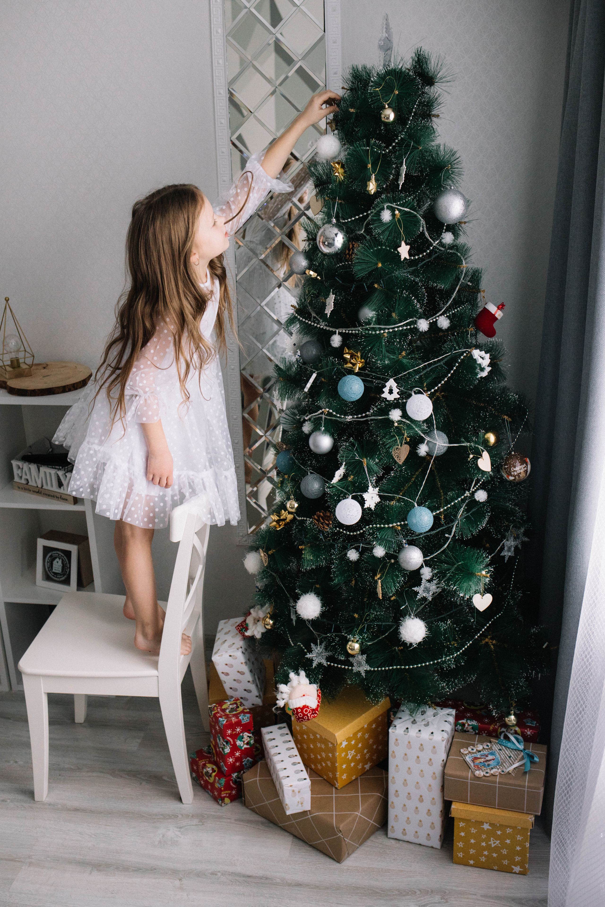 Предновогодняя суета. Фотограф Регина Даниловна Усть — Катав