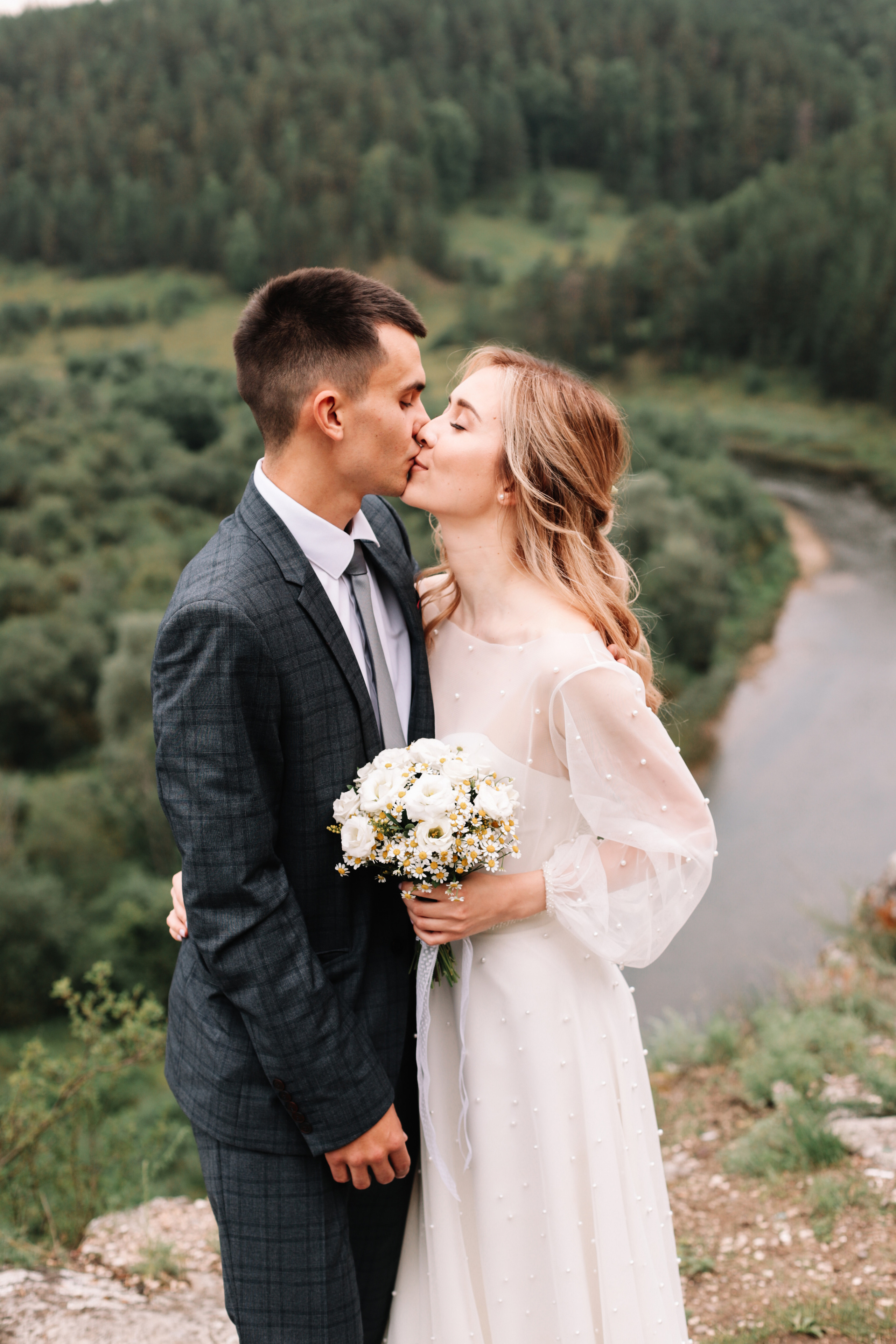 Маргарита и Михаил | ДА БУДЕТ СОЛНЦЕ. Фотограф Регина Даниловна Усть — Катав