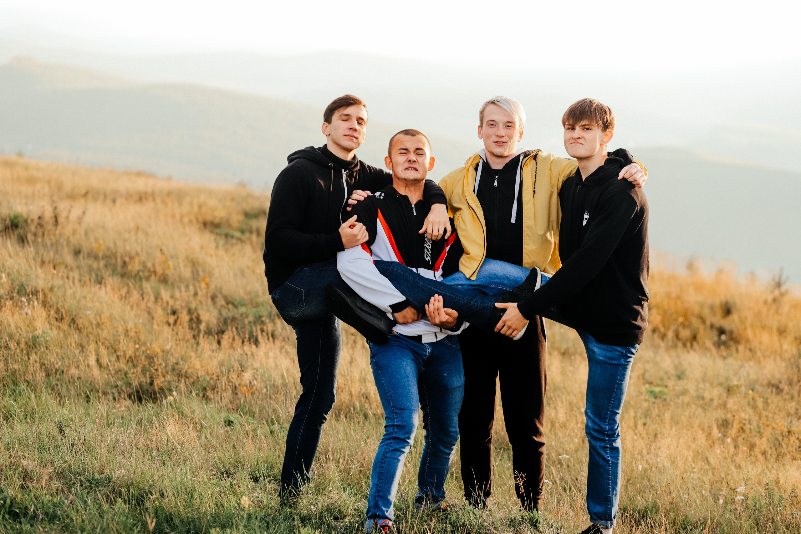 Последний день лета. Фотограф Регина Даниловна Усть — Катав