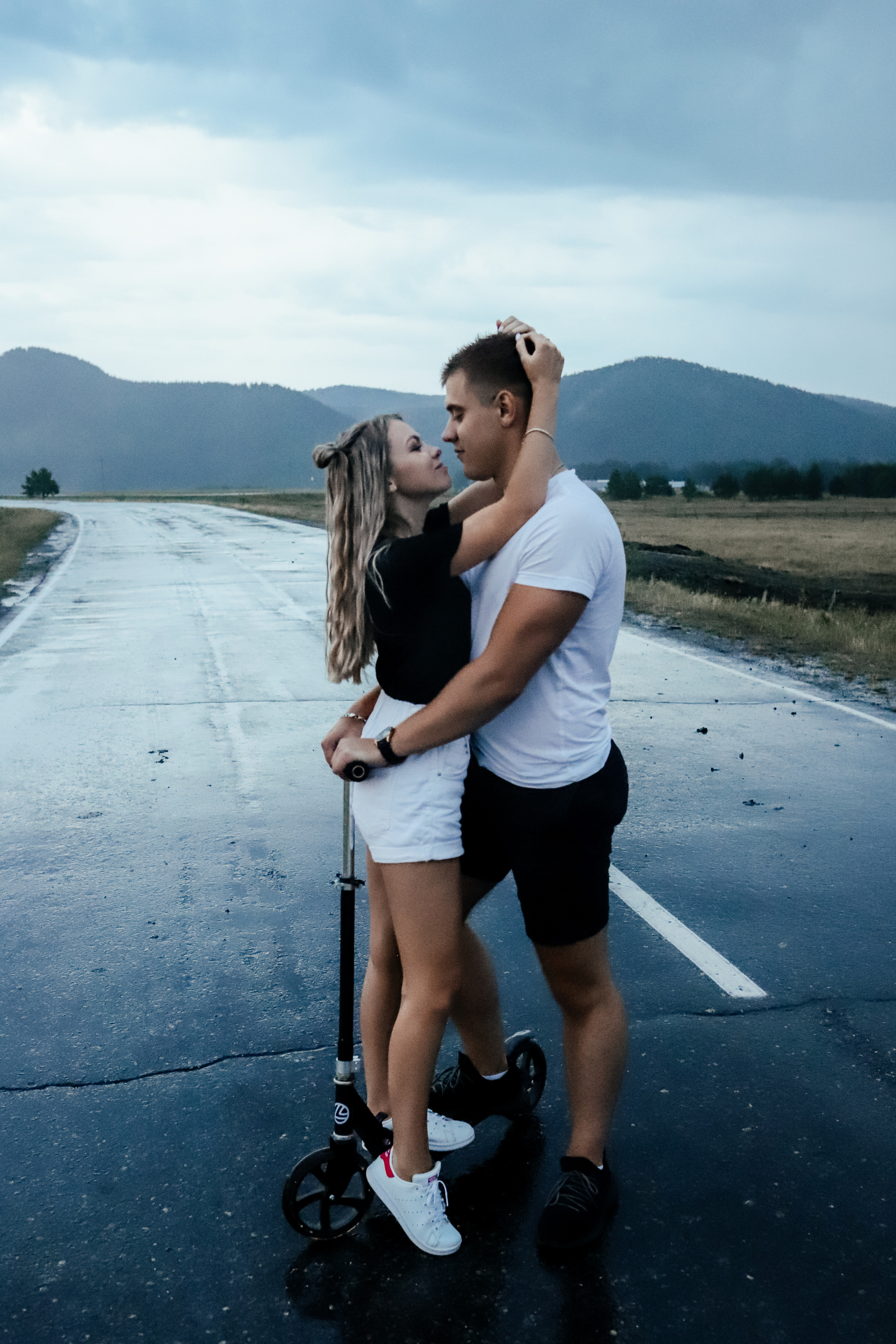 Женя и Лёша | ЛЮБОВЬ, СКЕЙТЫ И ПОПКОРН. Фотограф Регина Даниловна Усть — Катав