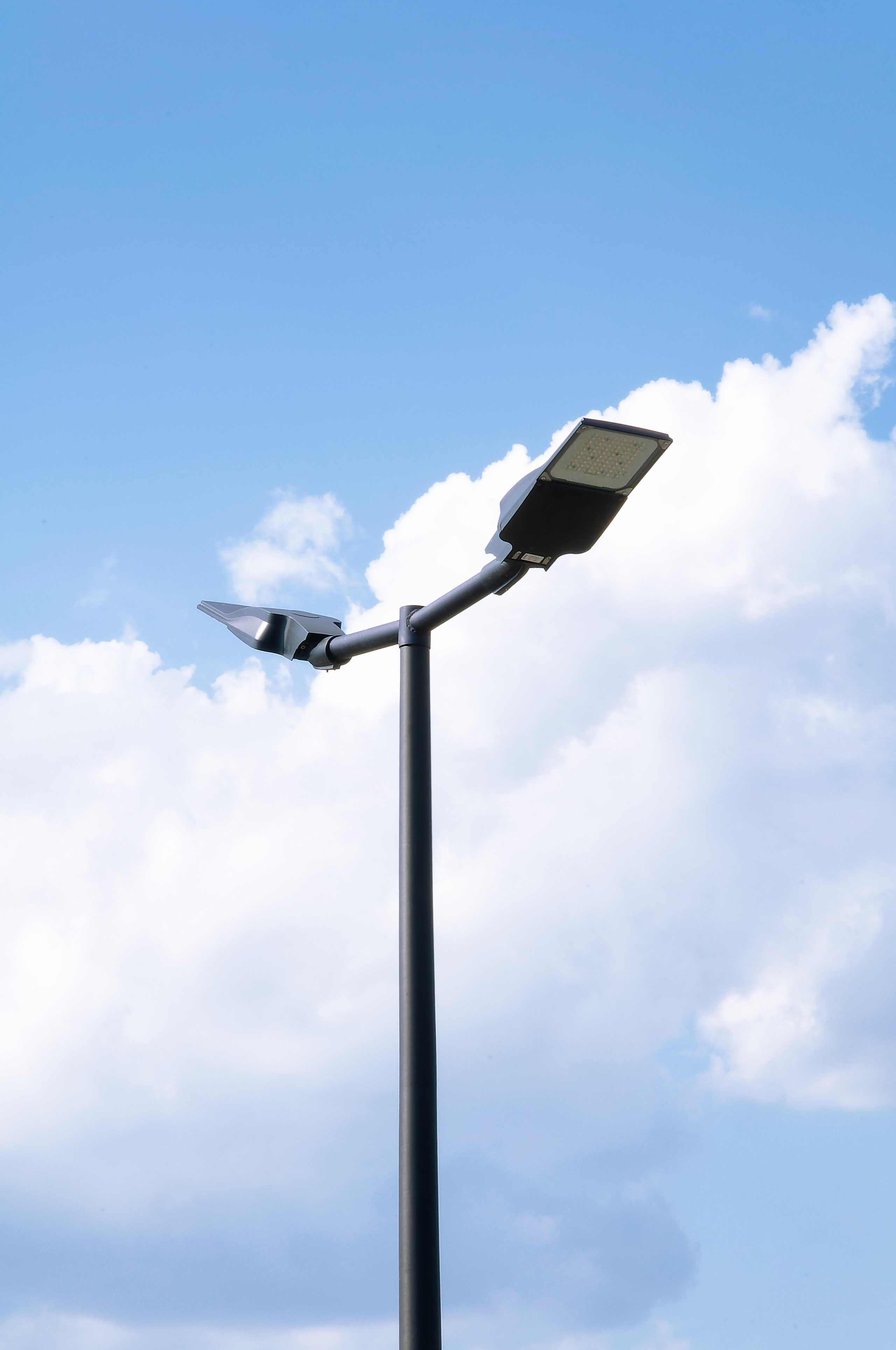 Уличное освещение/набережная. Фотограф Алексей Преображенский