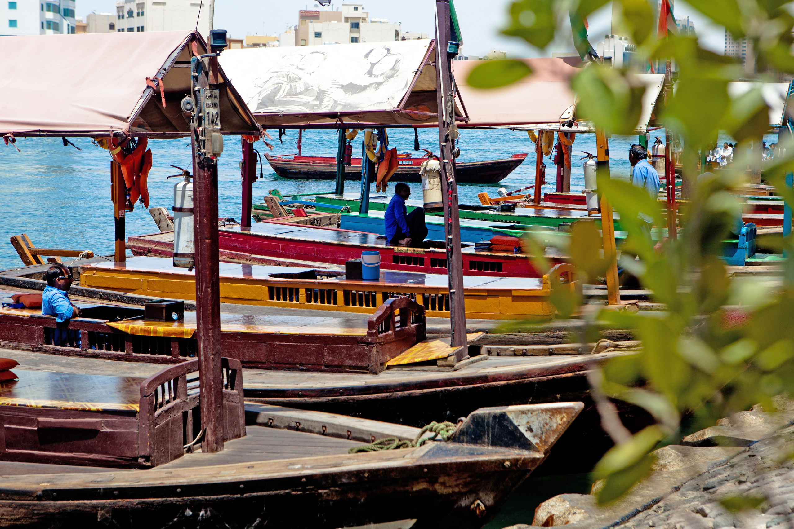 Дубай. Фотография, ретушь, сканирование, восстановление старых фото, интерьерная съёмка, студия. Данилов Александр, Москва