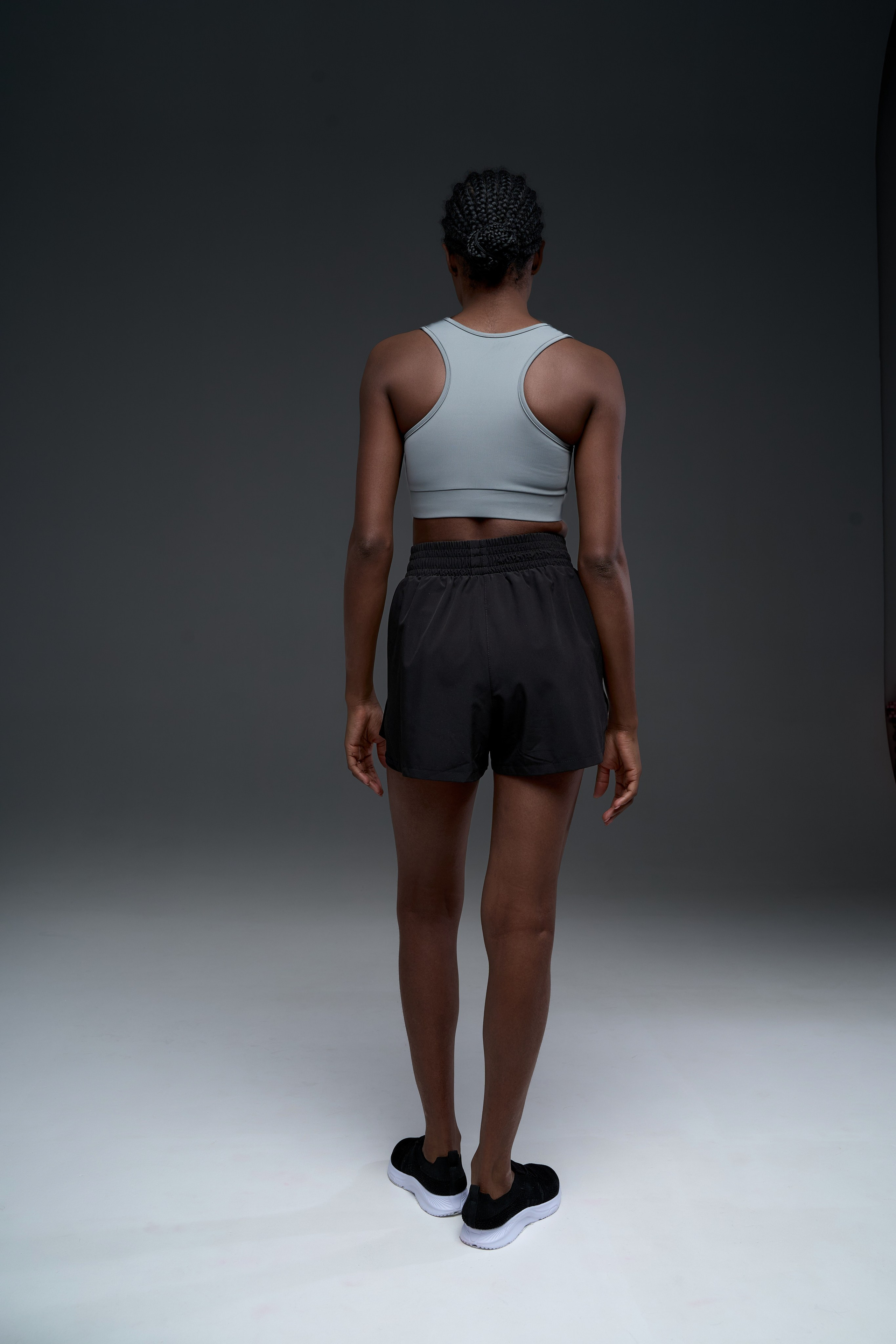 Спортивные футболки. Фотограф для маркетплейсов в Москве