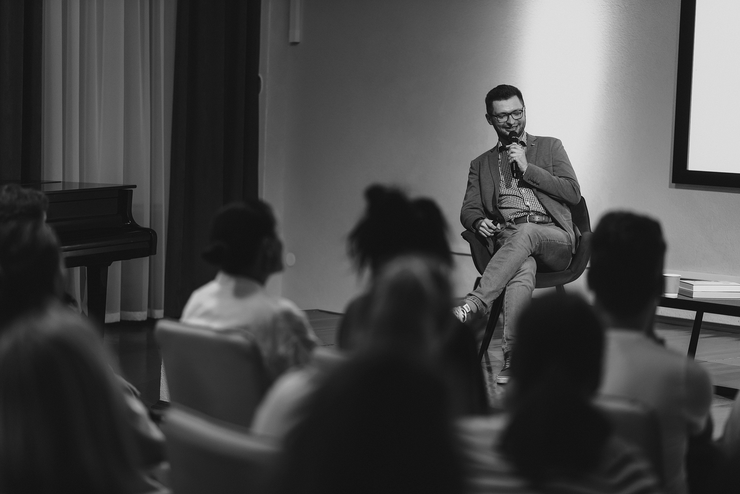 30.08.2022 | Лекторий № 6 «Мы то, что мы едим» Лекция Дмитрия Кривошеева. Фотограф Роман Рудаков