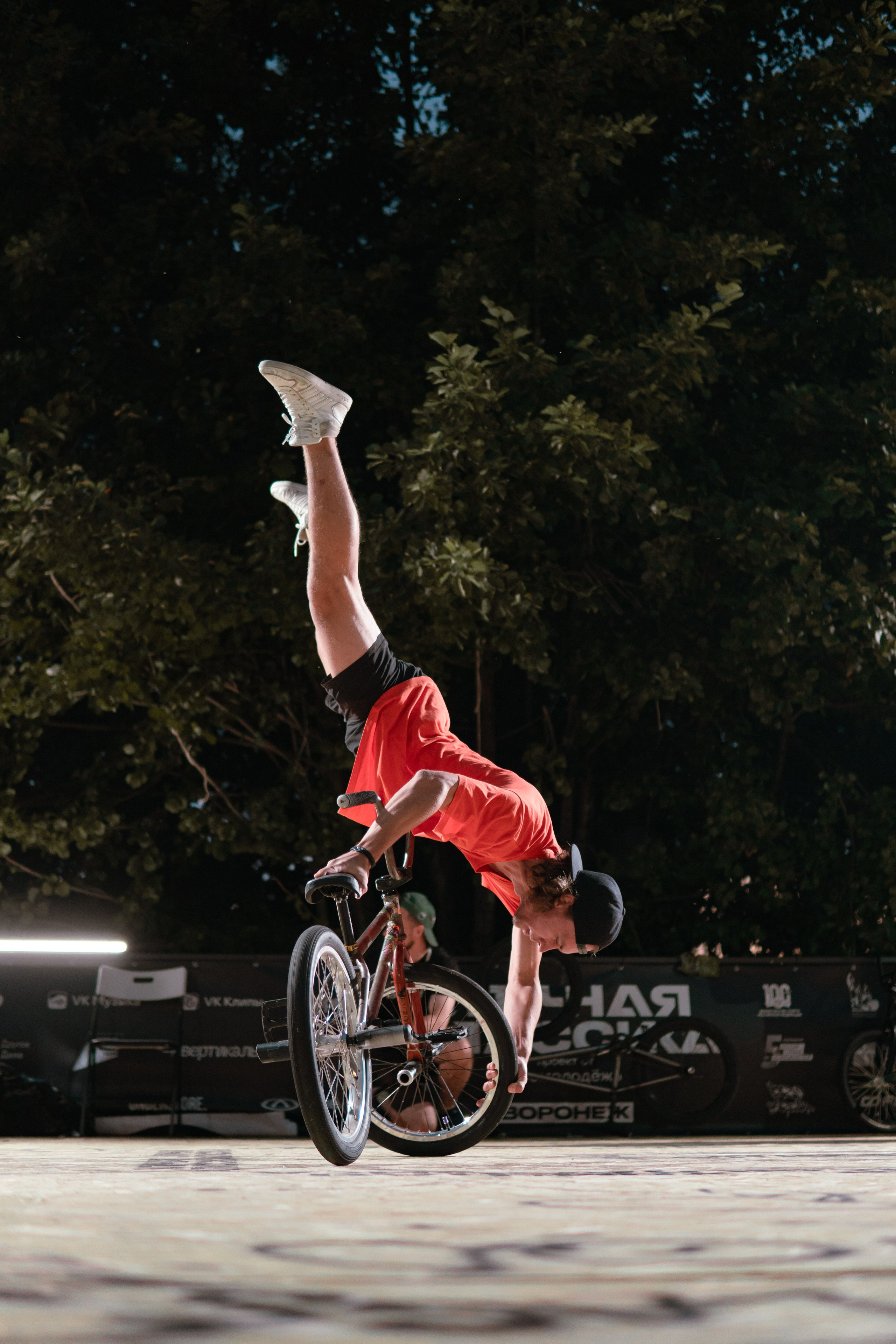 Уличная классика 2023. Портретный и репортажный фотограф в Воронеже: Анастасия Пузикова