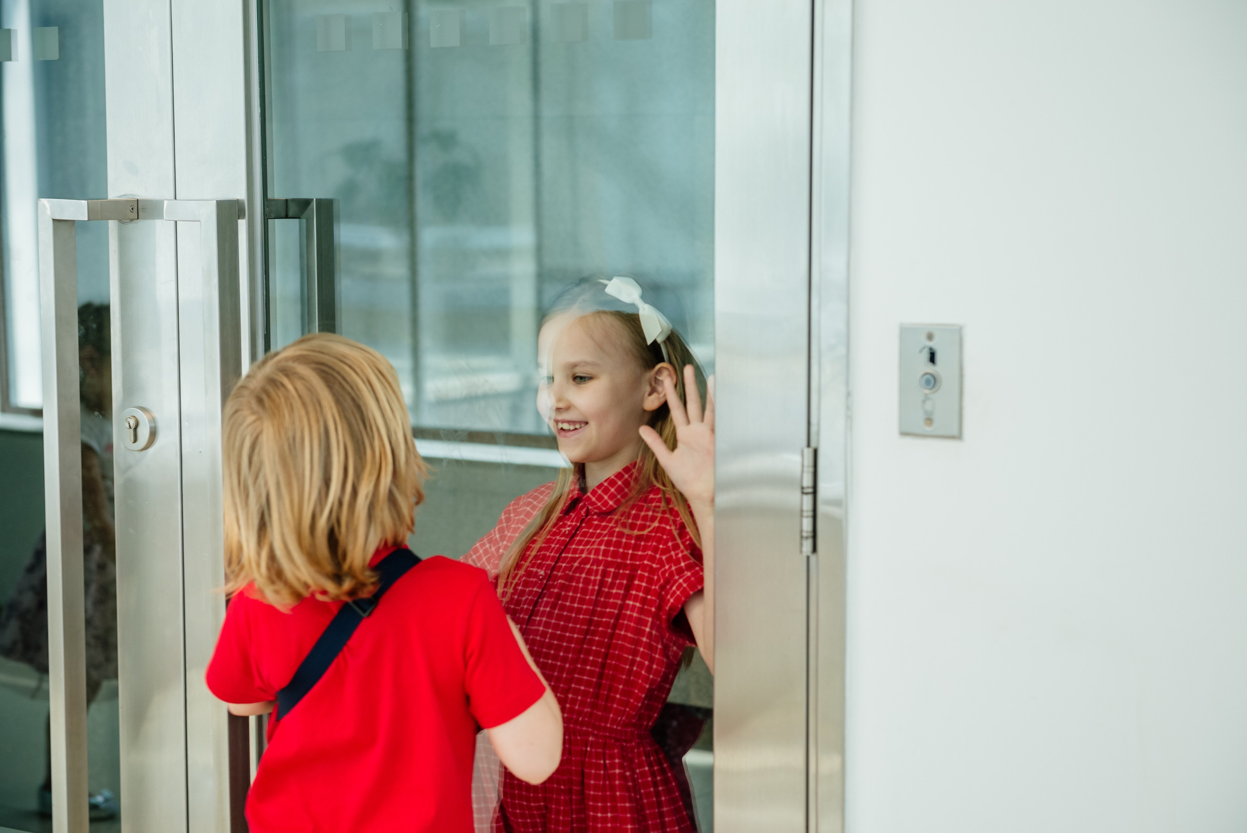 Английская школа. Study Lab. Фотограф LANA STIL. Семейный, репортажный фотограф, студия. Женский, мужской портрет. Фотографирую территориально в г. Королев, Москва, МО