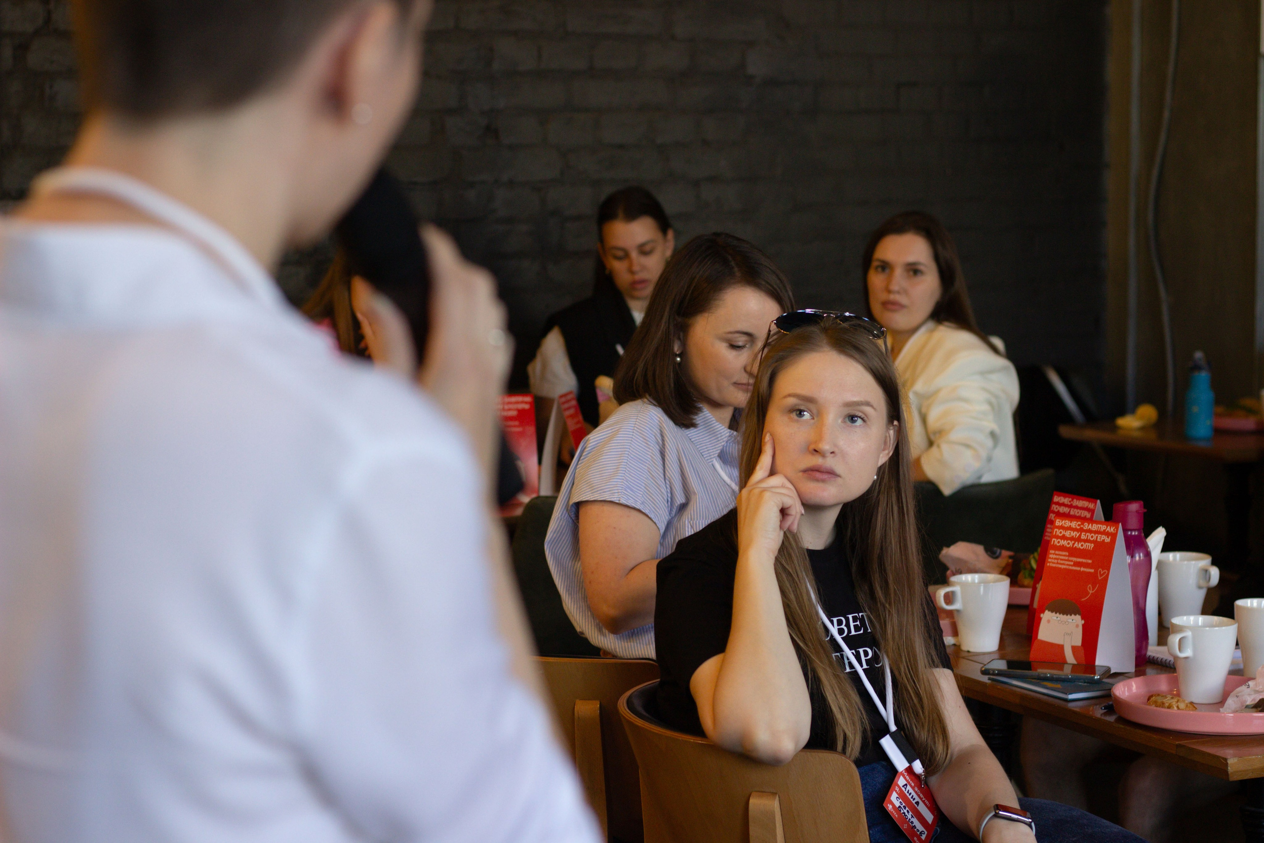 Встреча с блогерами Адвита. Юля Мурашова портретный и документальный фотограф