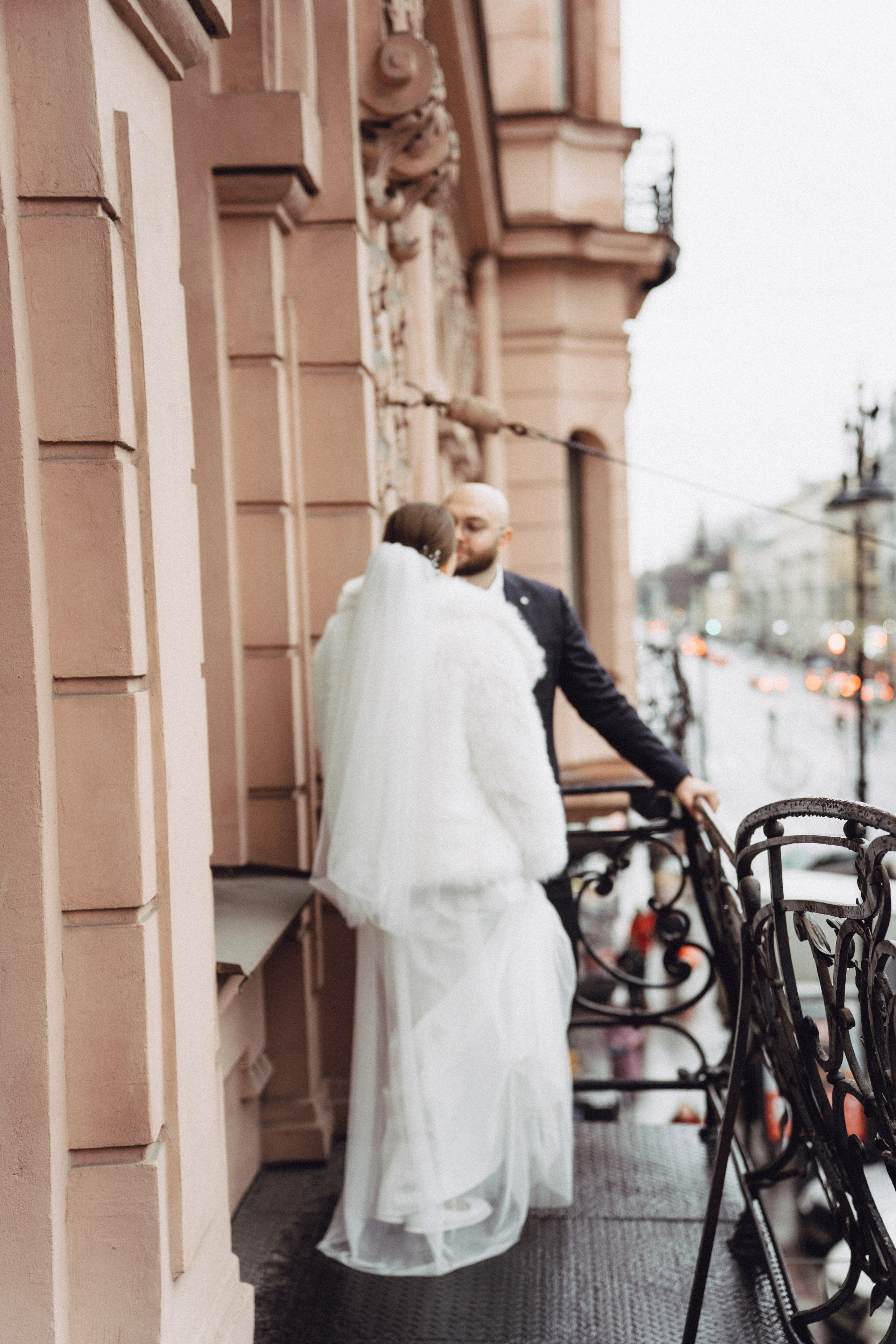 СВАДЕБНАЯ СЬЕМКА ВО ВТОРОМ ДВОРЦЕ (ДЕКАБРЬ) ТАКЖЕ СЬЕМКА В СТУДИИ НА ЧЕРНЫШЕВСКОЙ. Профессиональный фотограф, Санкт-Петербург — Виктория Богомолова