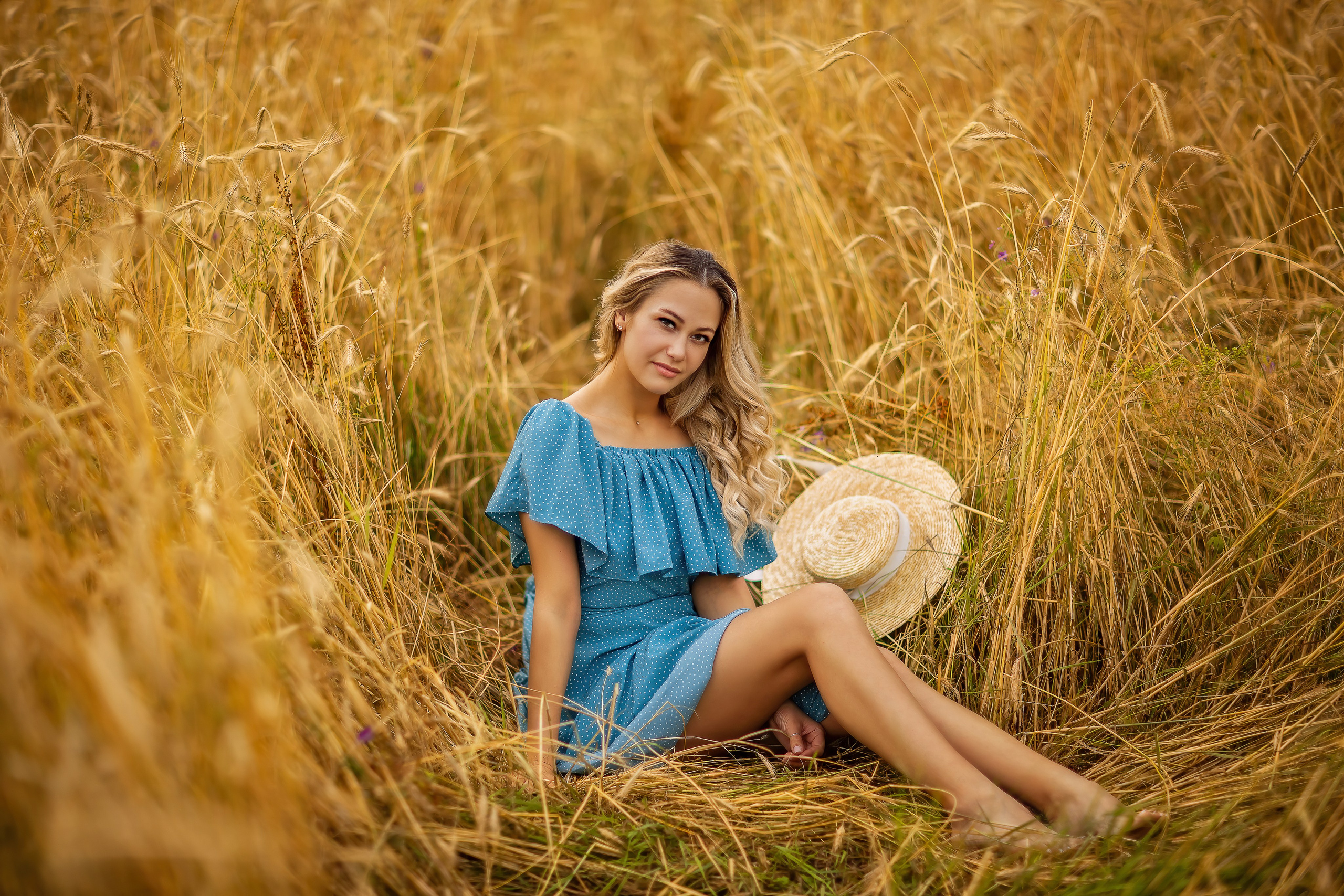 Фотосессия в пшенице