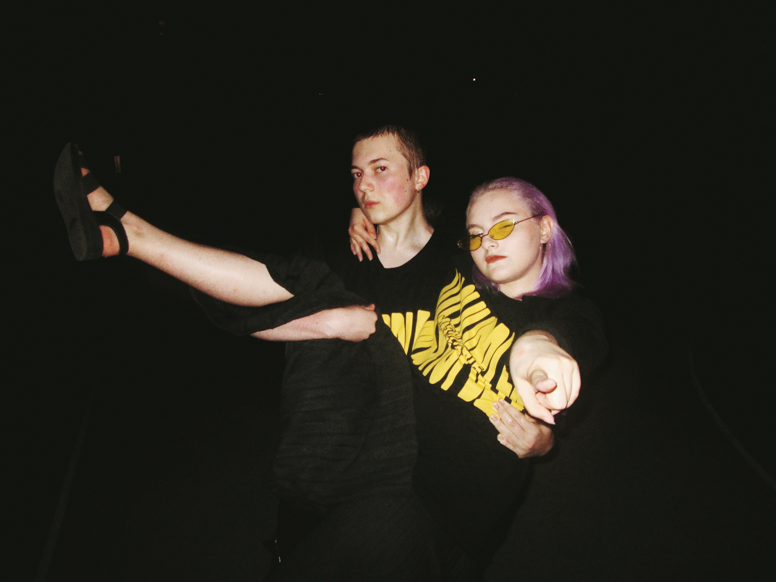 Съемка мерча MASHUPBLE. Концертный и портретный фотограф в Москве Соня Спросонья