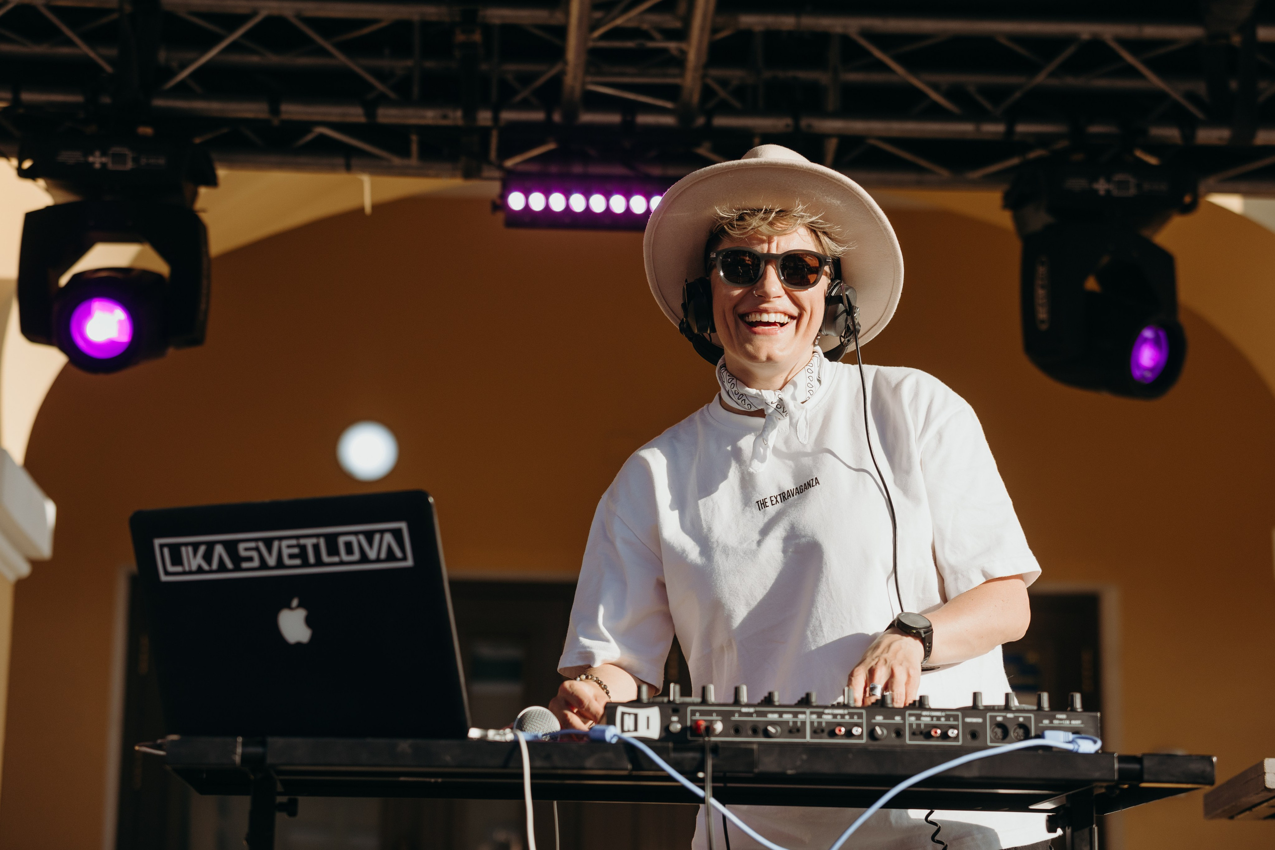 Буше. Фотограф Сергей Красиков, Санкт-Петербург