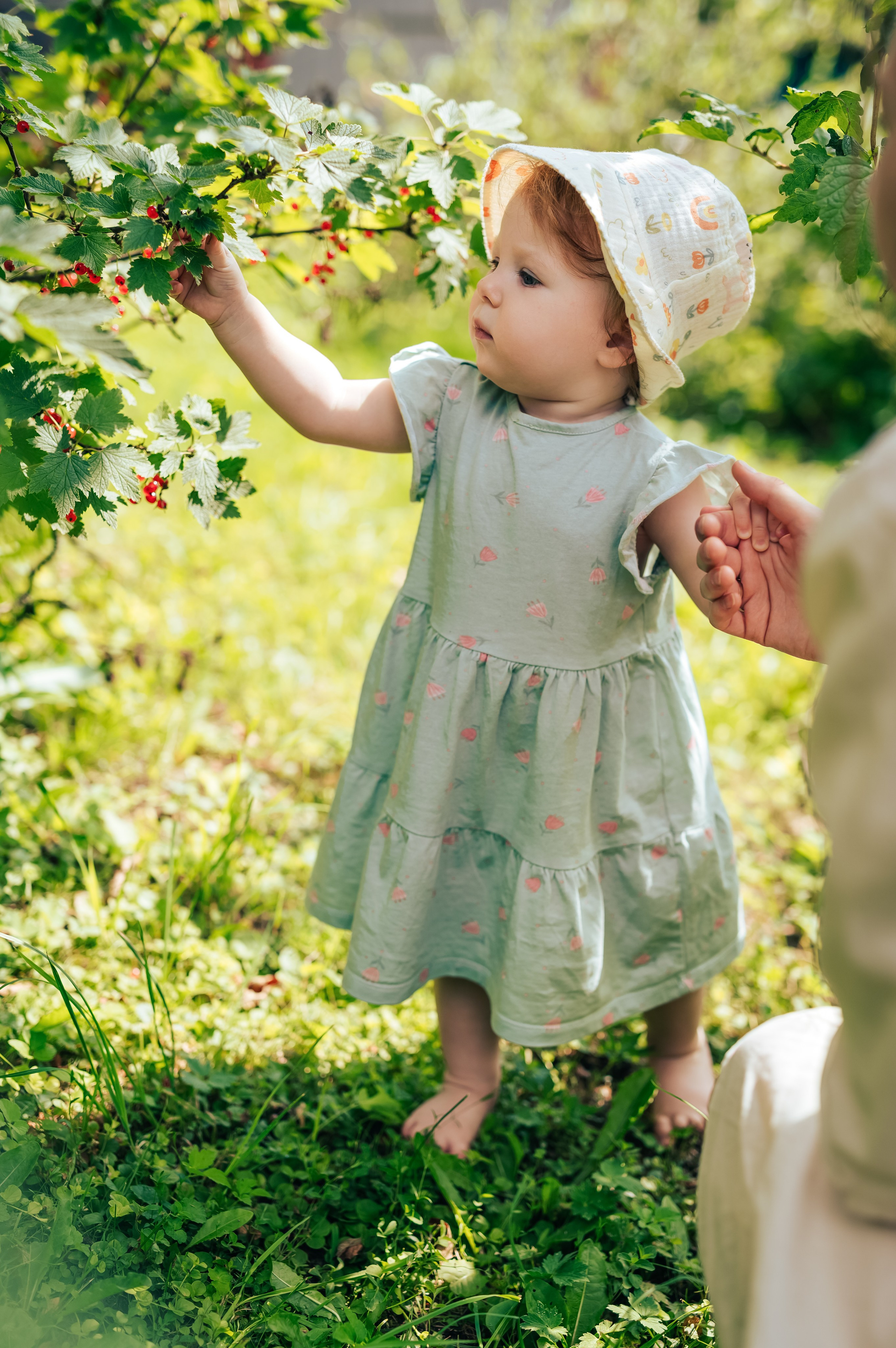Лето на даче с годовалой малышкой. Семейный фотограф. Lifestyle. Москва. Анастасия Михайлова