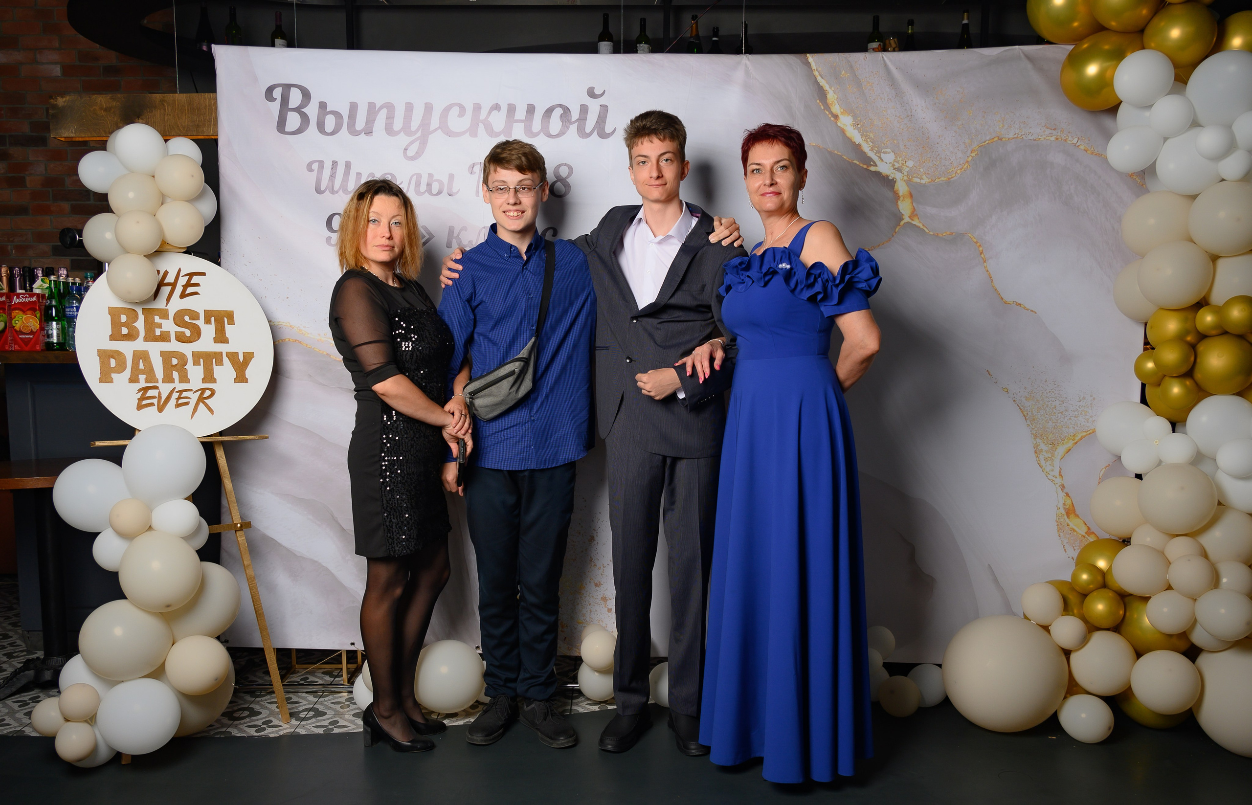 Выпускной 9 кл 2025. Семейный и детский фотограф в Новороссийске Лебедева Елена