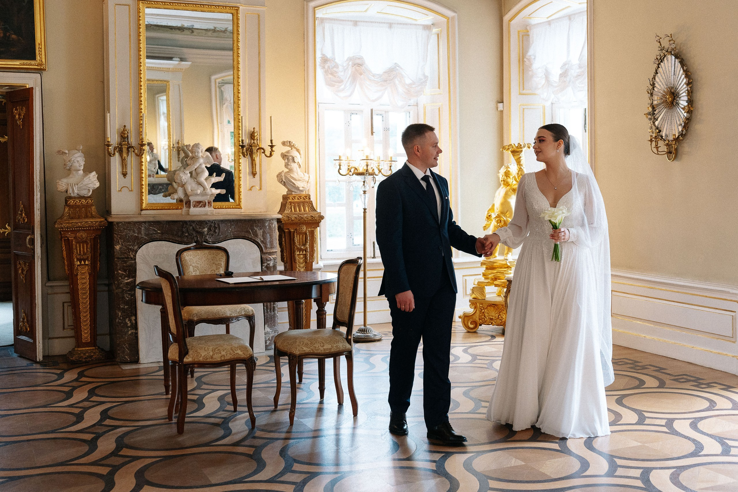 Свадебная фотосессия в Кусково и роспись в Итальянском дворике