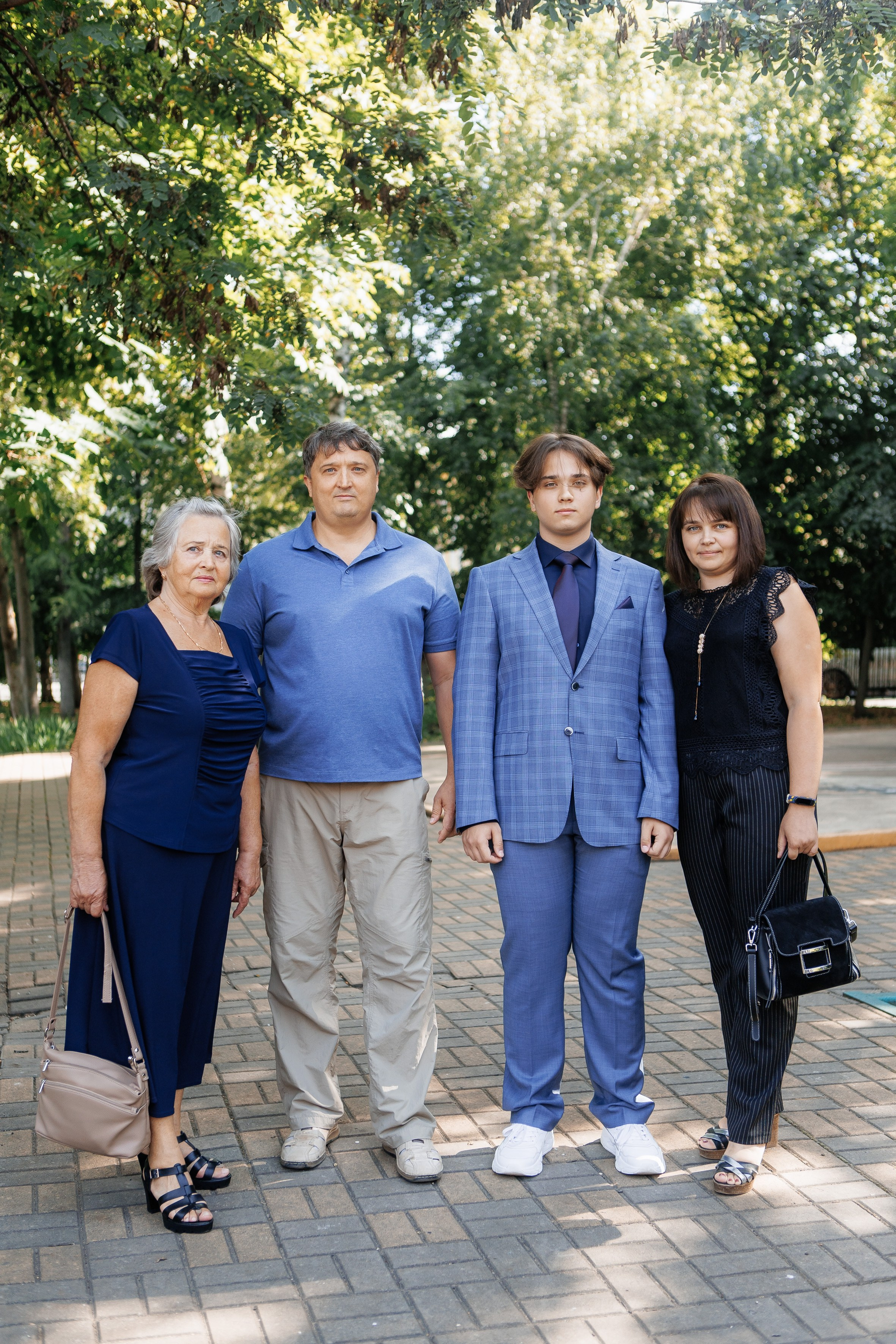 Выпускной Гимназия 12 2024 г. Свадебный и портретный Фотограф в Липецке Дмитрий Котюков
