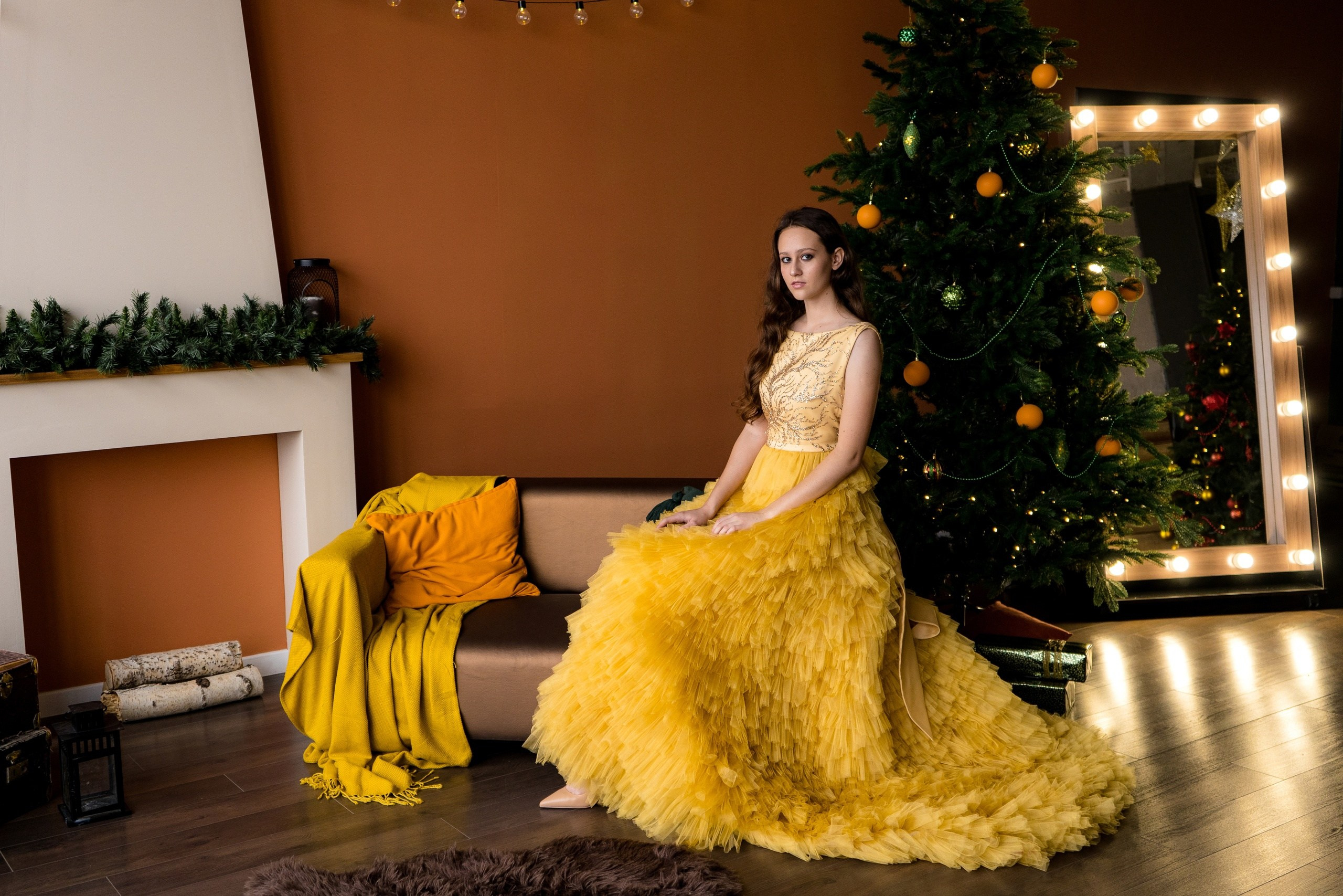 Платья для девушек размер 40-46. Фотостудия Малина в городе Улан-Удэ. Фотограф Ирина Жарникова