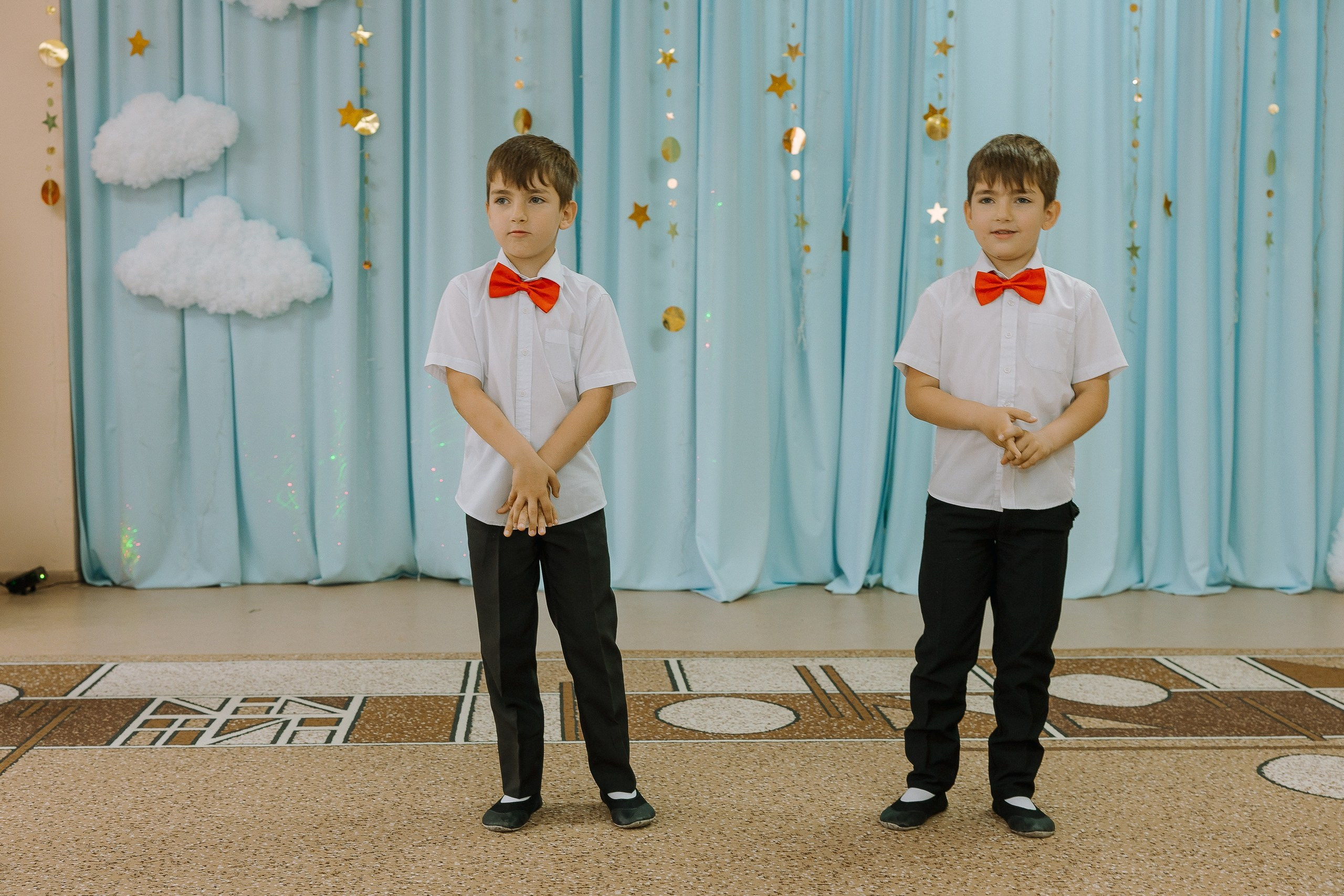 Выпускной в ДС -29. Выпускные альбомы Натальи Бутко: Новороссийск, Анапа, Геленджик