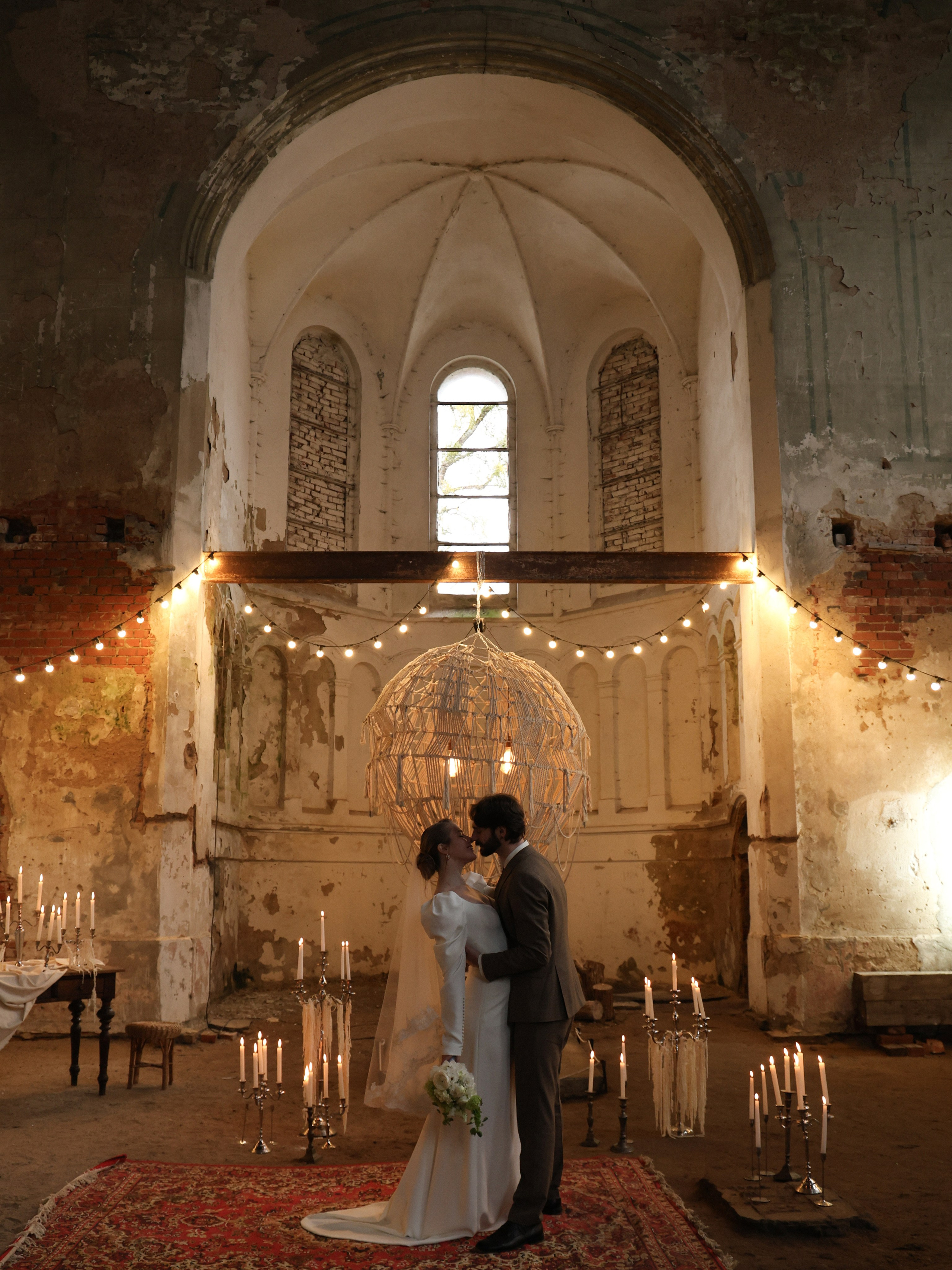 Евгений & Марина | старая кирха. Фотограф в Калининграде Сокирко Светлана