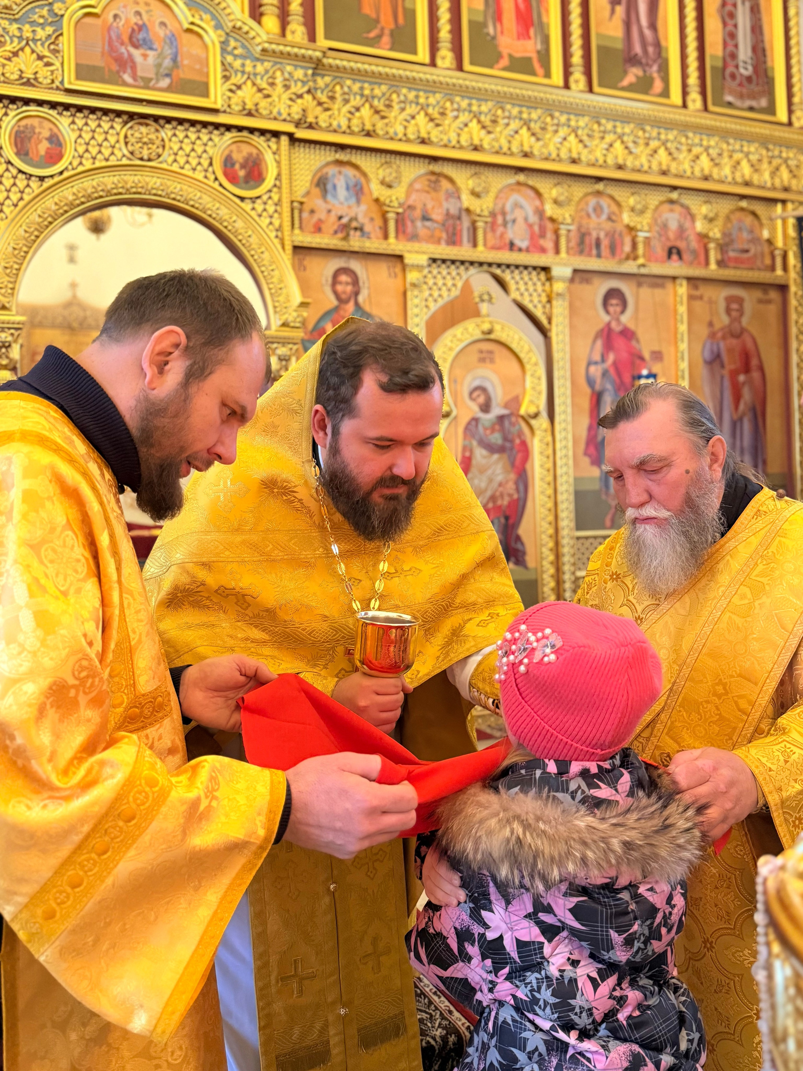 Божественная литургия в храме Нечаянной Радости. Саратовское Юго-Западное благочиние