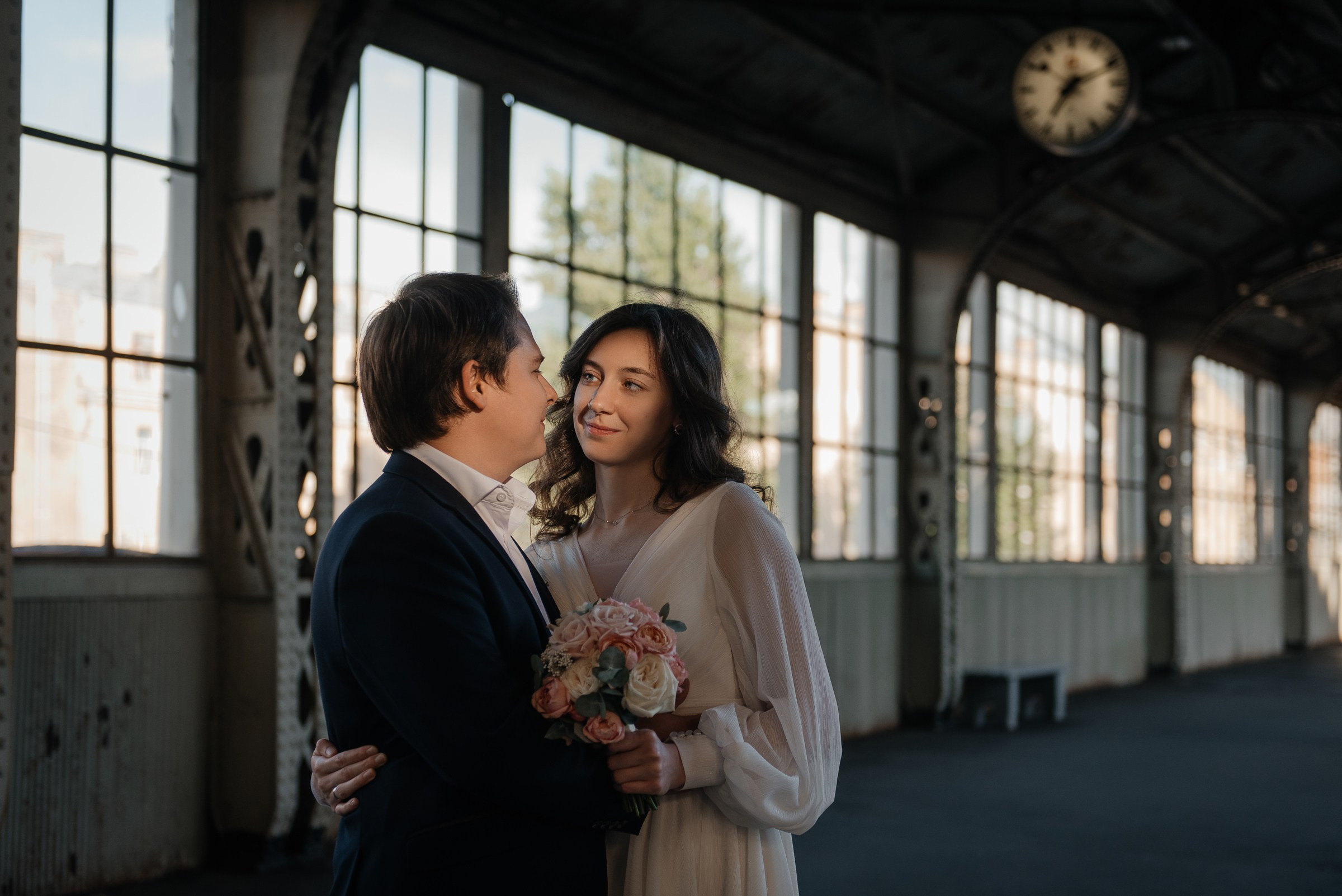 свадебная фотосессия в Витебском вокзале