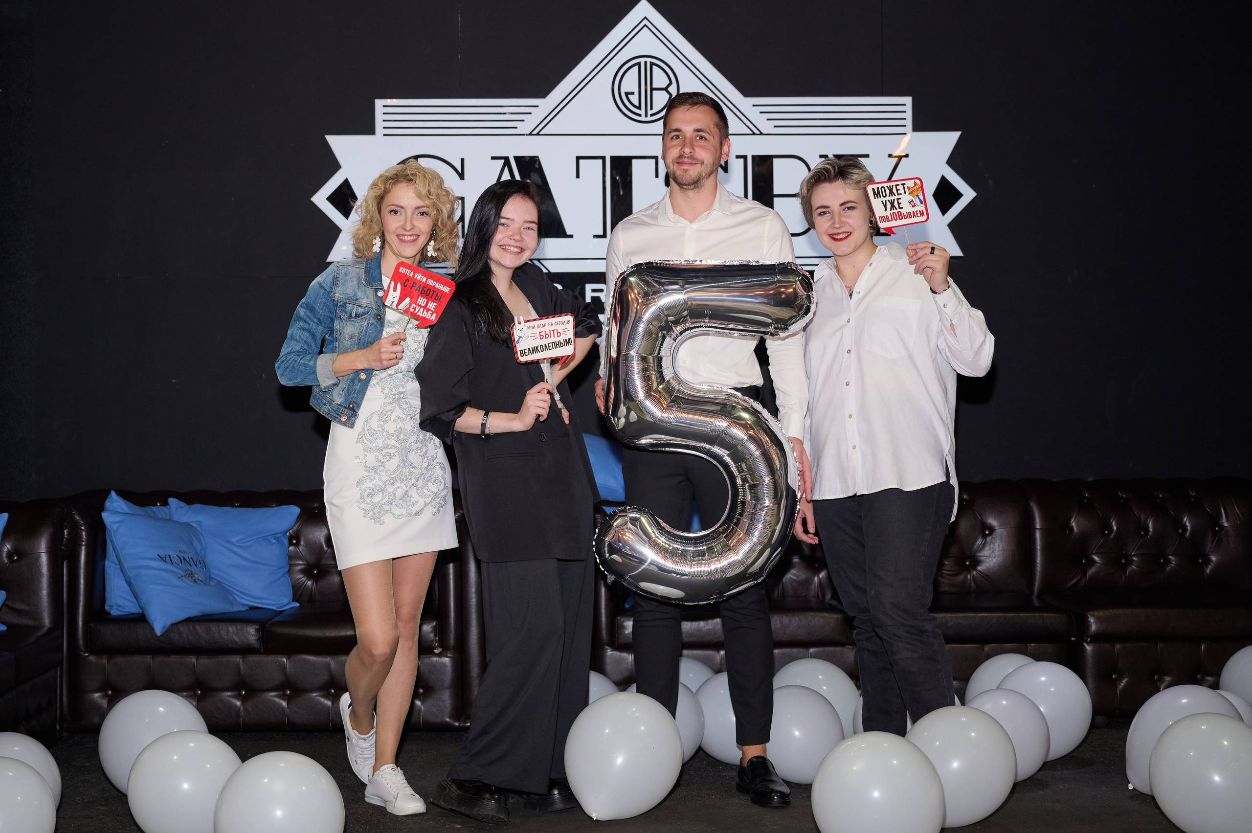 Торжества (юбилеи, корпоративные мероприятия). Выпускные Альбомы в Нижнем Новгороде