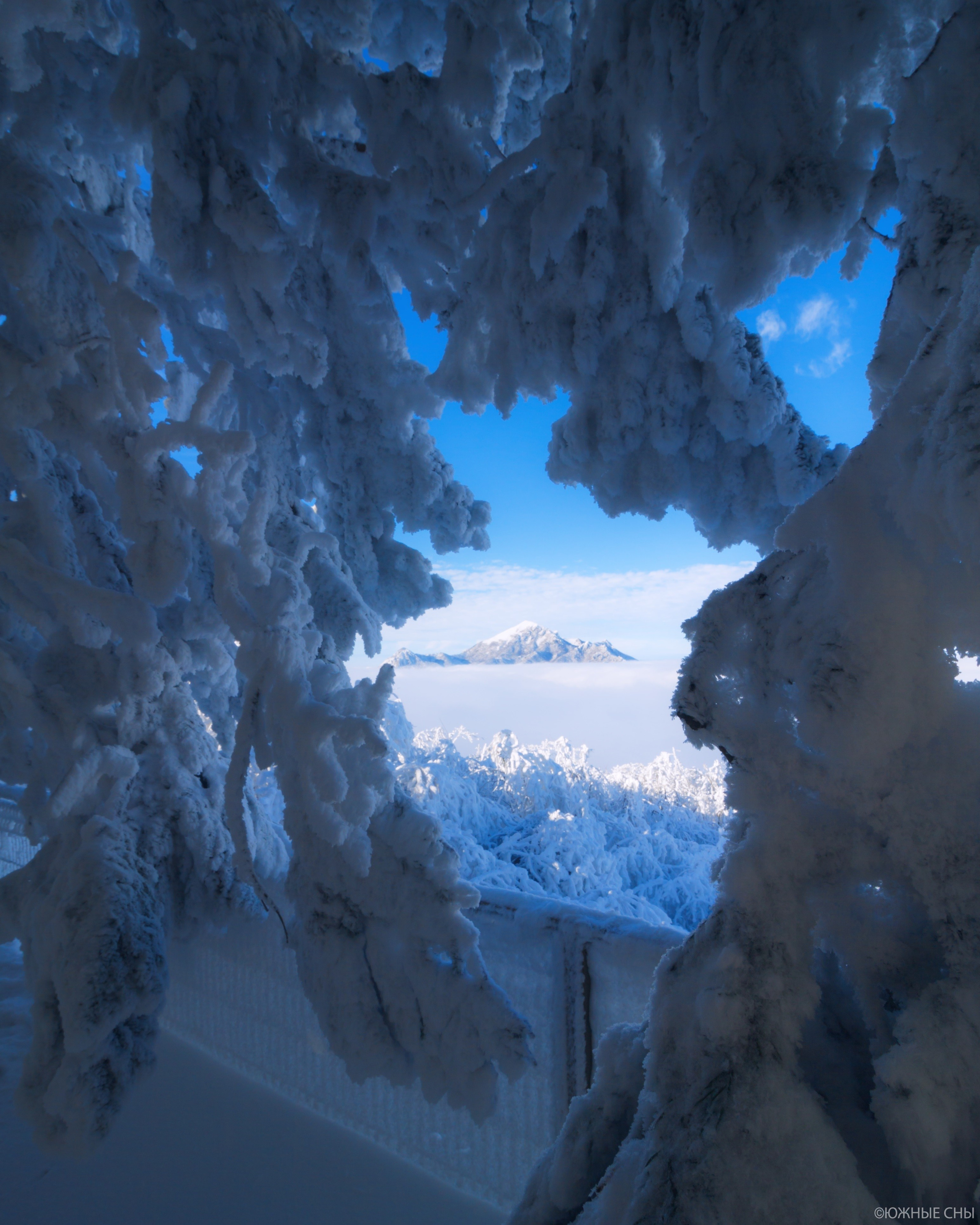 Зима в Пятигорске на вершине горы Машук