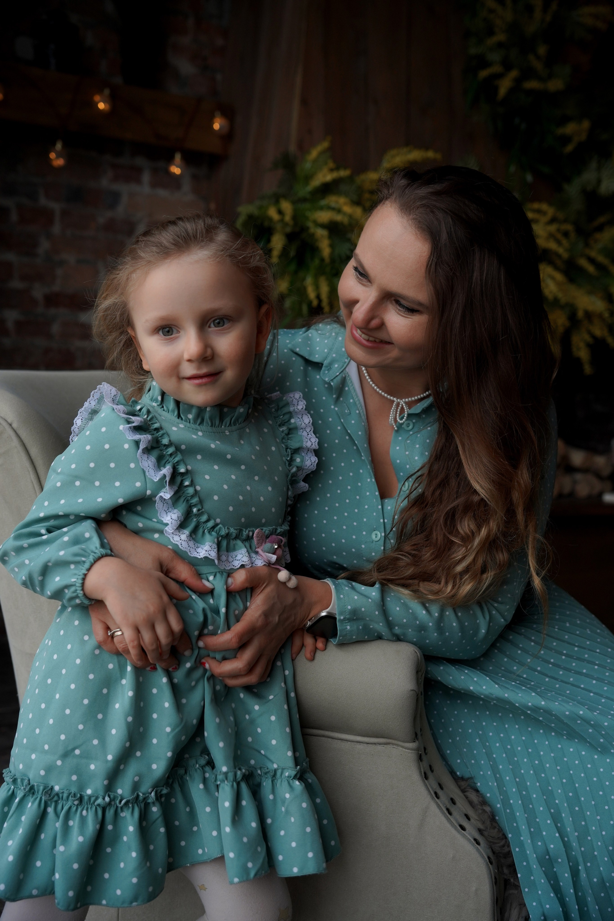 Мимоза. Студийный и портретный фотограф в САНКТ-ПЕТЕРБУРГЕИрина Махаон