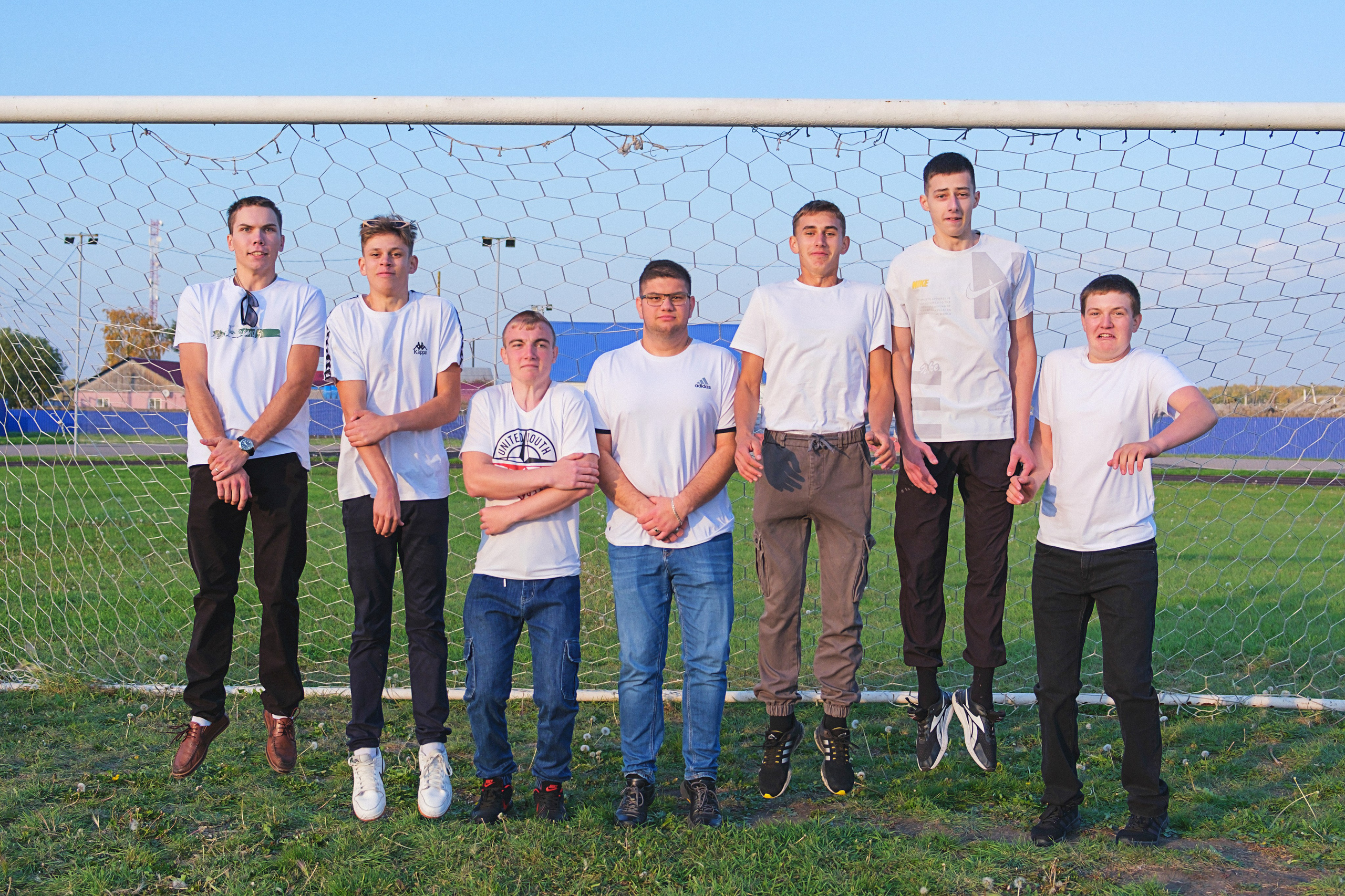 Выпускной альбом 2024. Фотограф и видеограф в Омск/Москва Сащенко Лера