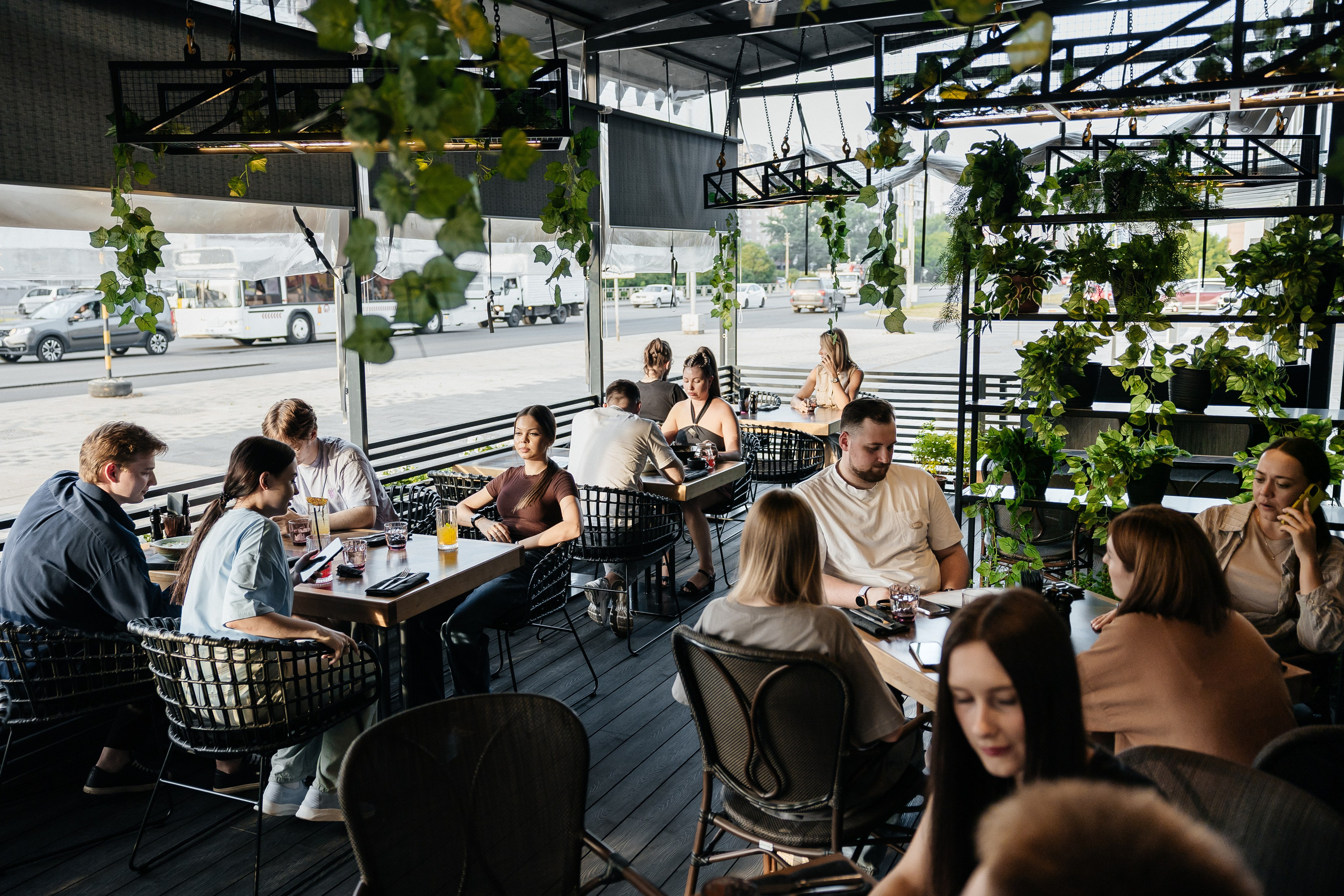 ГОРЯЧИЙ ЦЕХ открытие летней террасы. Фотограф свадебный семейный в Красноярске Шукшина Наталья
