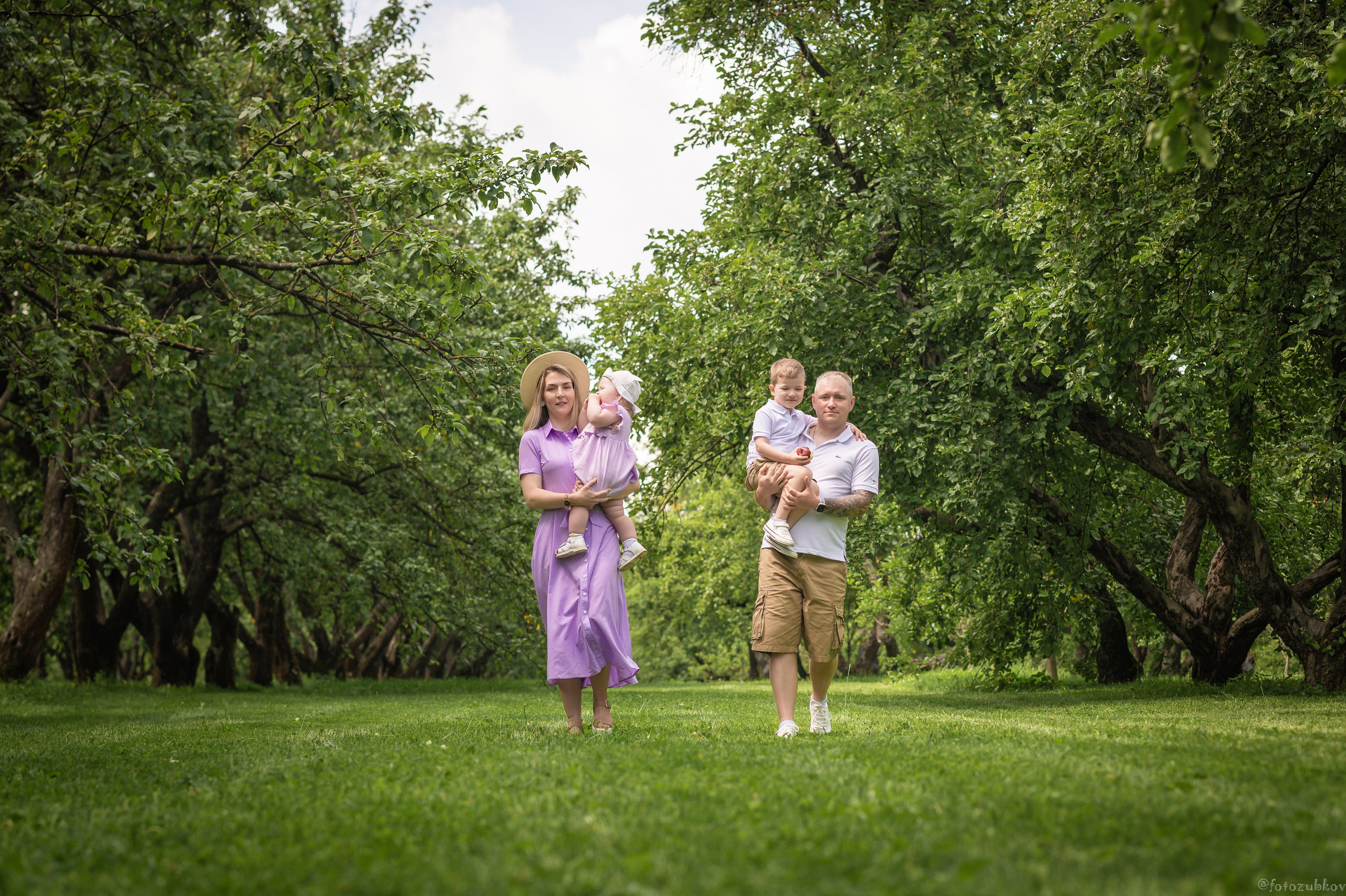 Семейная фотосессия в Москве. Портретный фотограф в Москве Александр Зубков