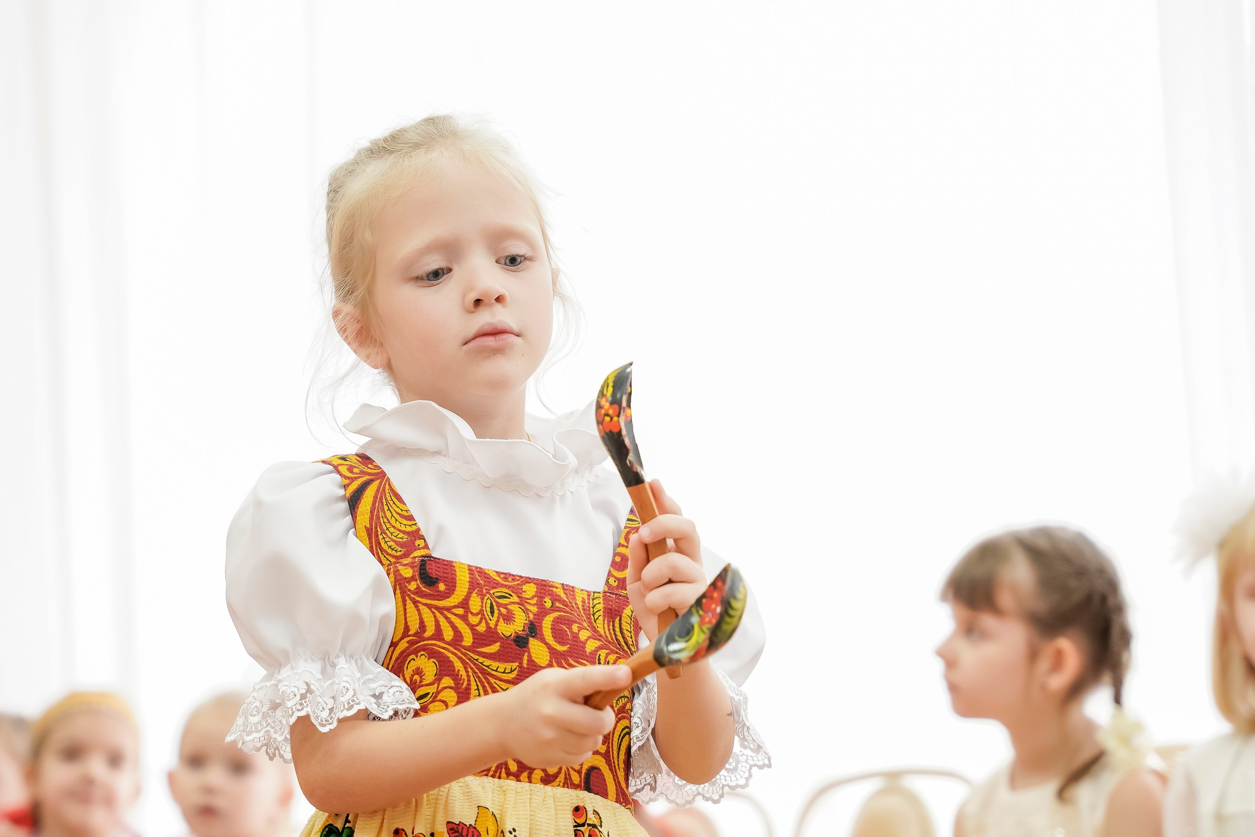 Еще осень. Геннадий Войтов — контент под любые задачи