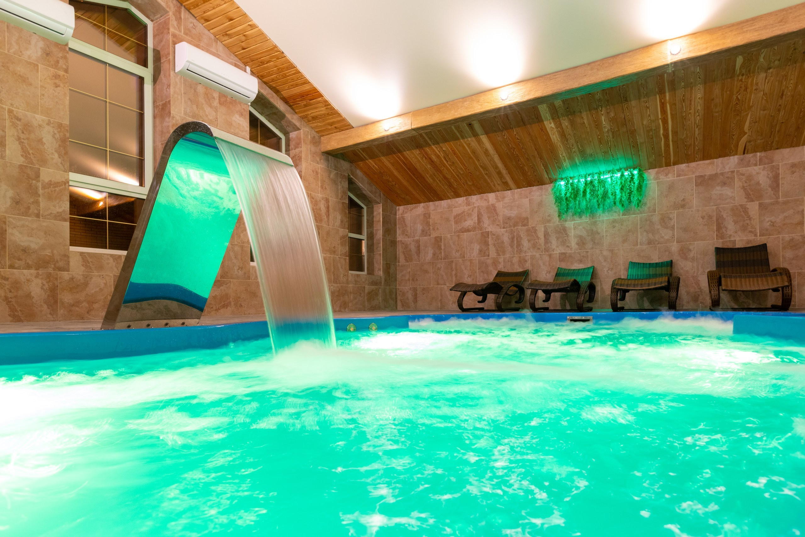 Большая Тросна вечером и новый бассейный комплекс. Фотограф в Туле Крупский АнДРей. Фотостудия «КАДР71» в Туле