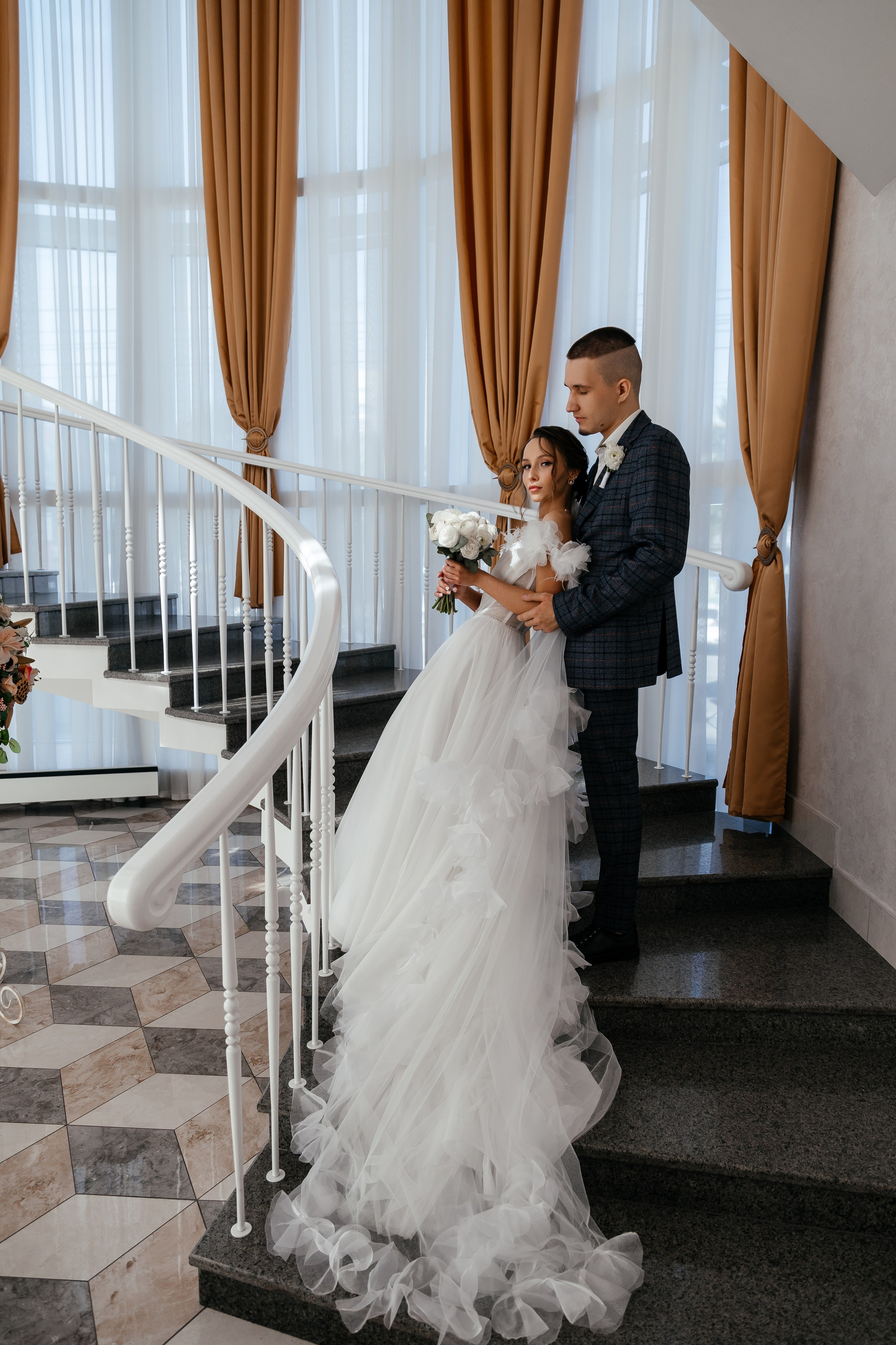 ЗАГС Центральный. Свадебный фотограф Новосибирск