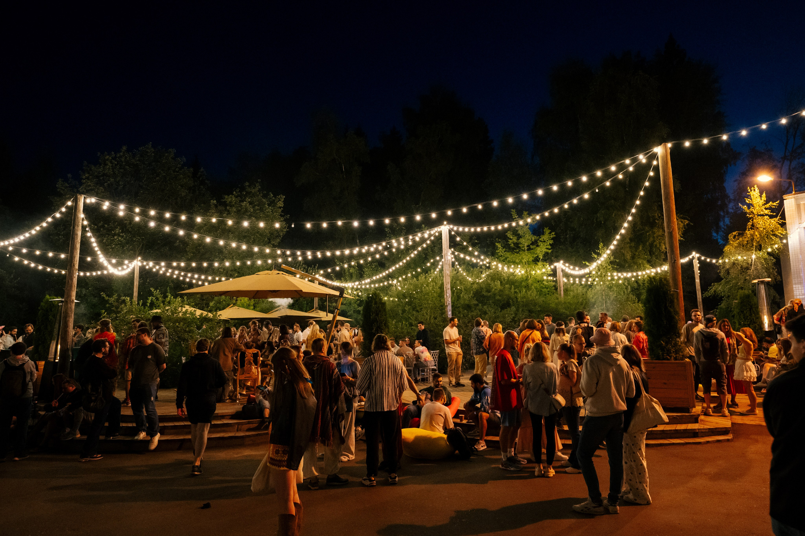 Avito. Anastasiia Maximovа, film & digital photographer. Barcelona, Spain