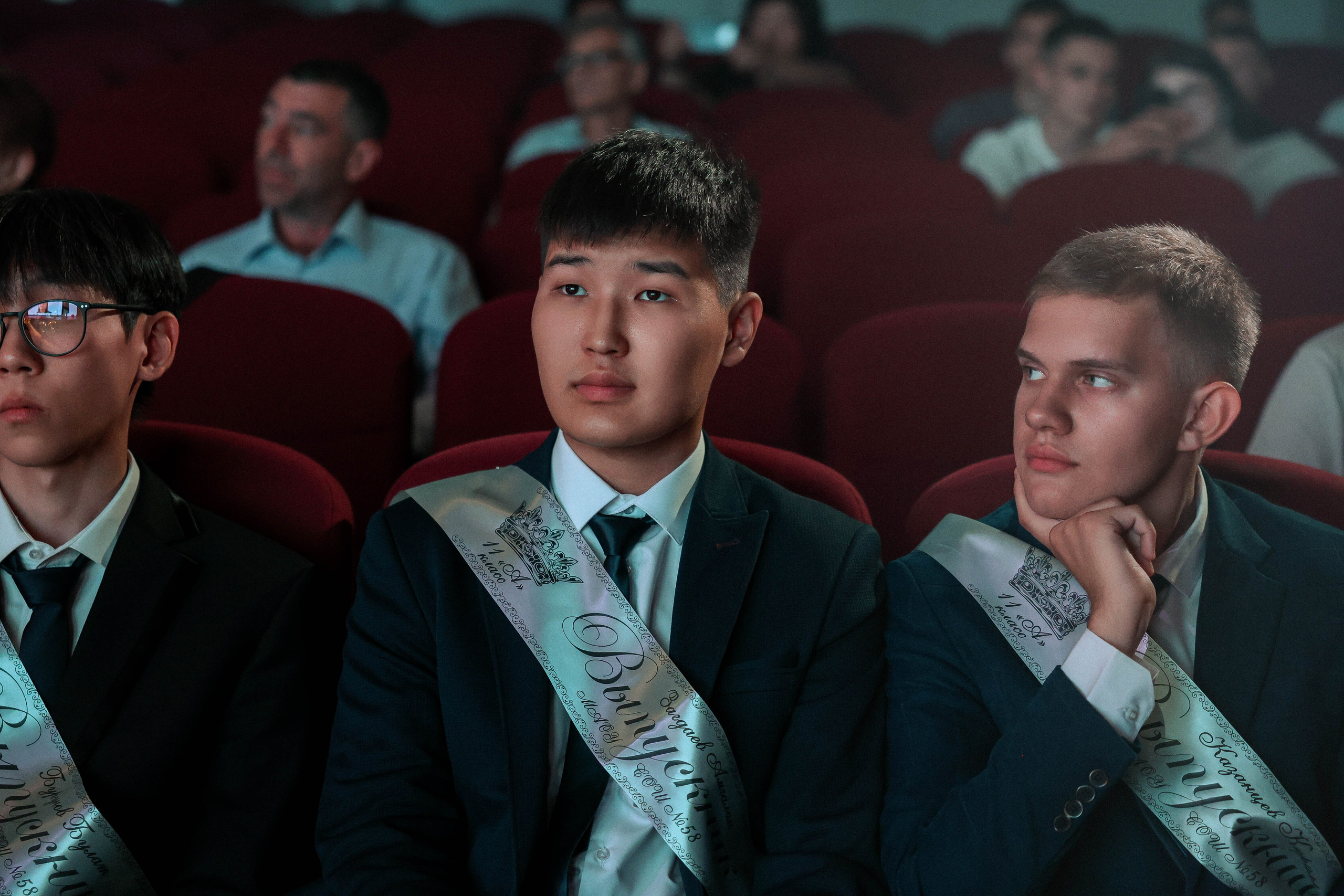 Вручение аттестатов 2025 |№ 58. Свадебный и Школьный фотограф Улан-Удэ Бурятия Джулия Топоева Выпускные альбомы Фотограф на мероприятие