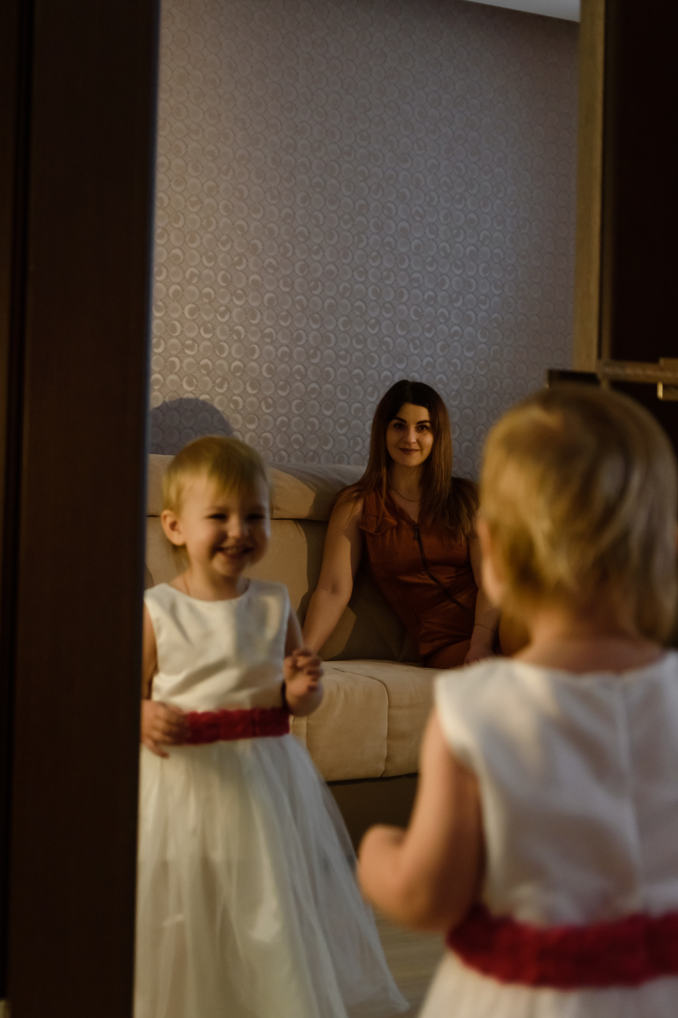 Фотосессия ГВ дома Марина и Эвелина. Детский Фотограф |Фотограф на годик в Брянске Ирина Романова