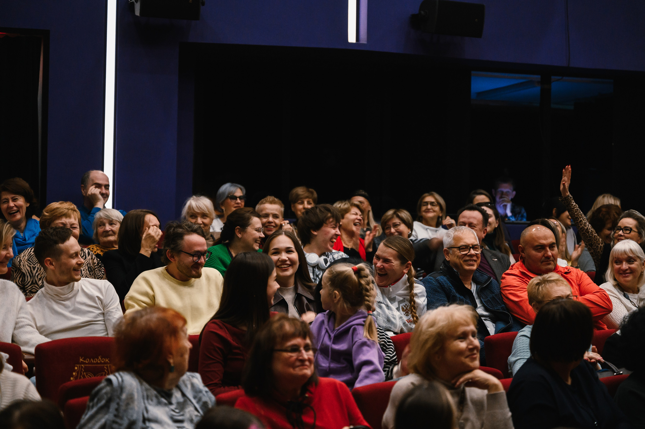 Театр кукол: «Птифуры. Бабушки». Свадебный и просто хороший фотограф в Челябинске