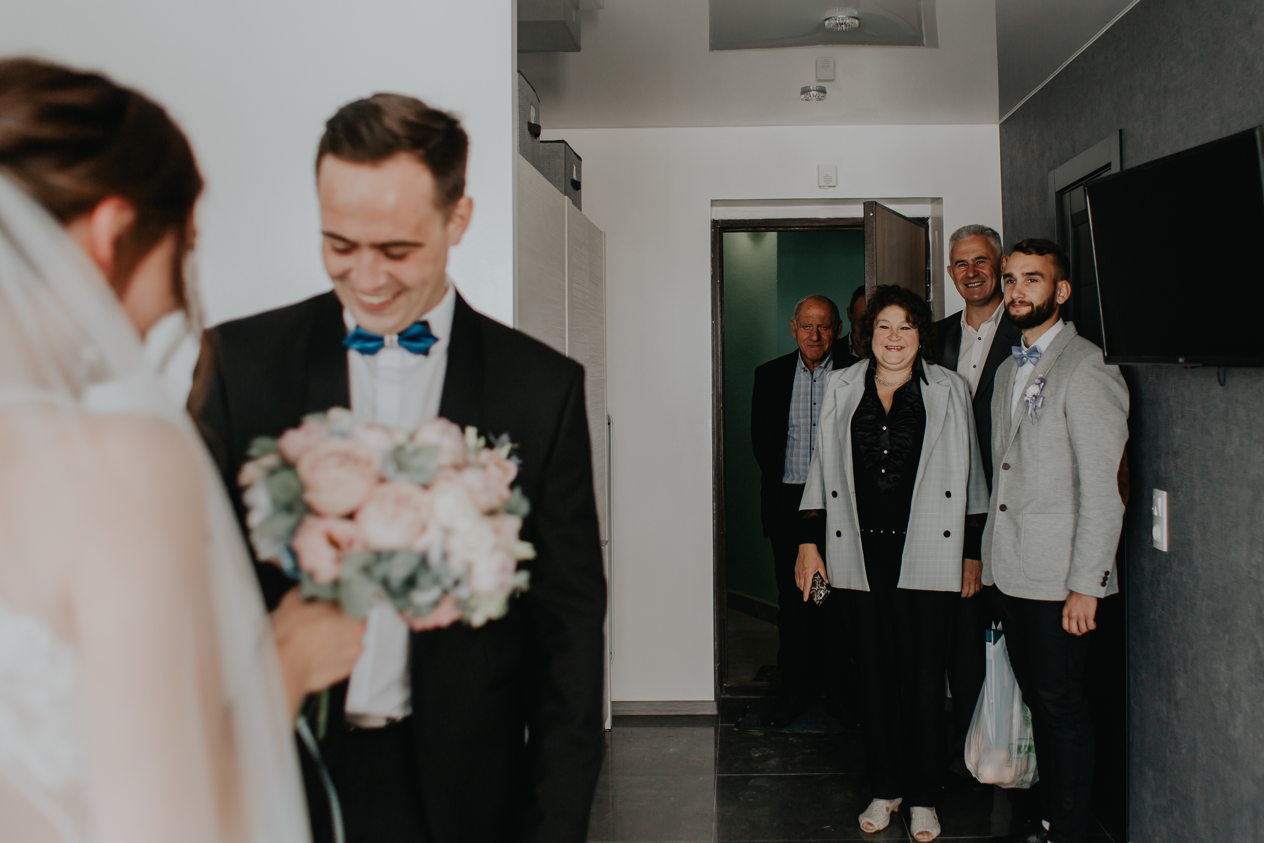 лавстори, фотограф Витебск, фотограф Минск , свадьба, свадебный фотограф Витебск, свадебный фотограф Минск, свадебное платье Витебск, свадебное платье Минск, букет невесты