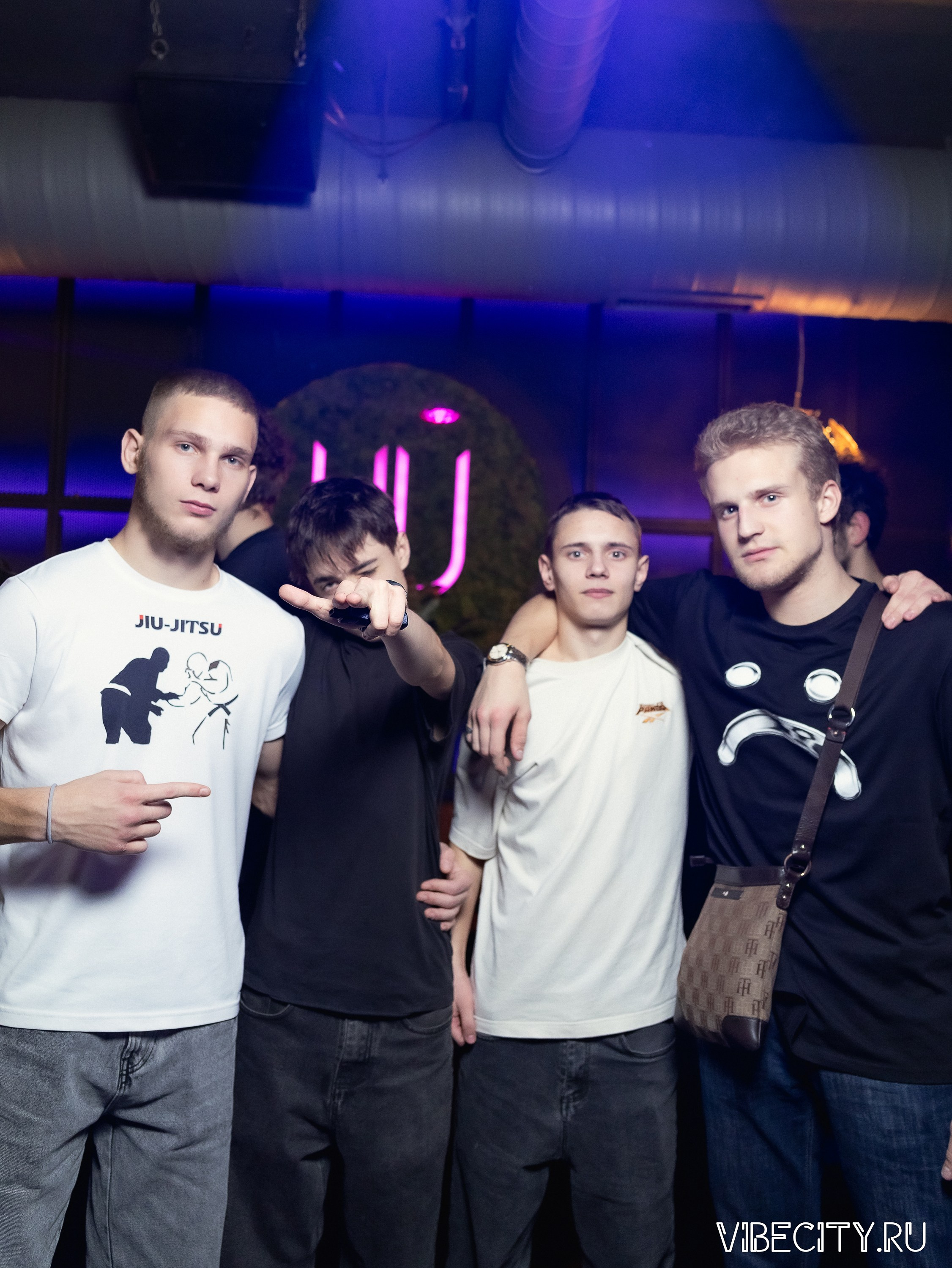 DOUBLE U. VIBECITY.RU Вайб Сити Ру Фоторепортажи Фотоотчеты Калининград