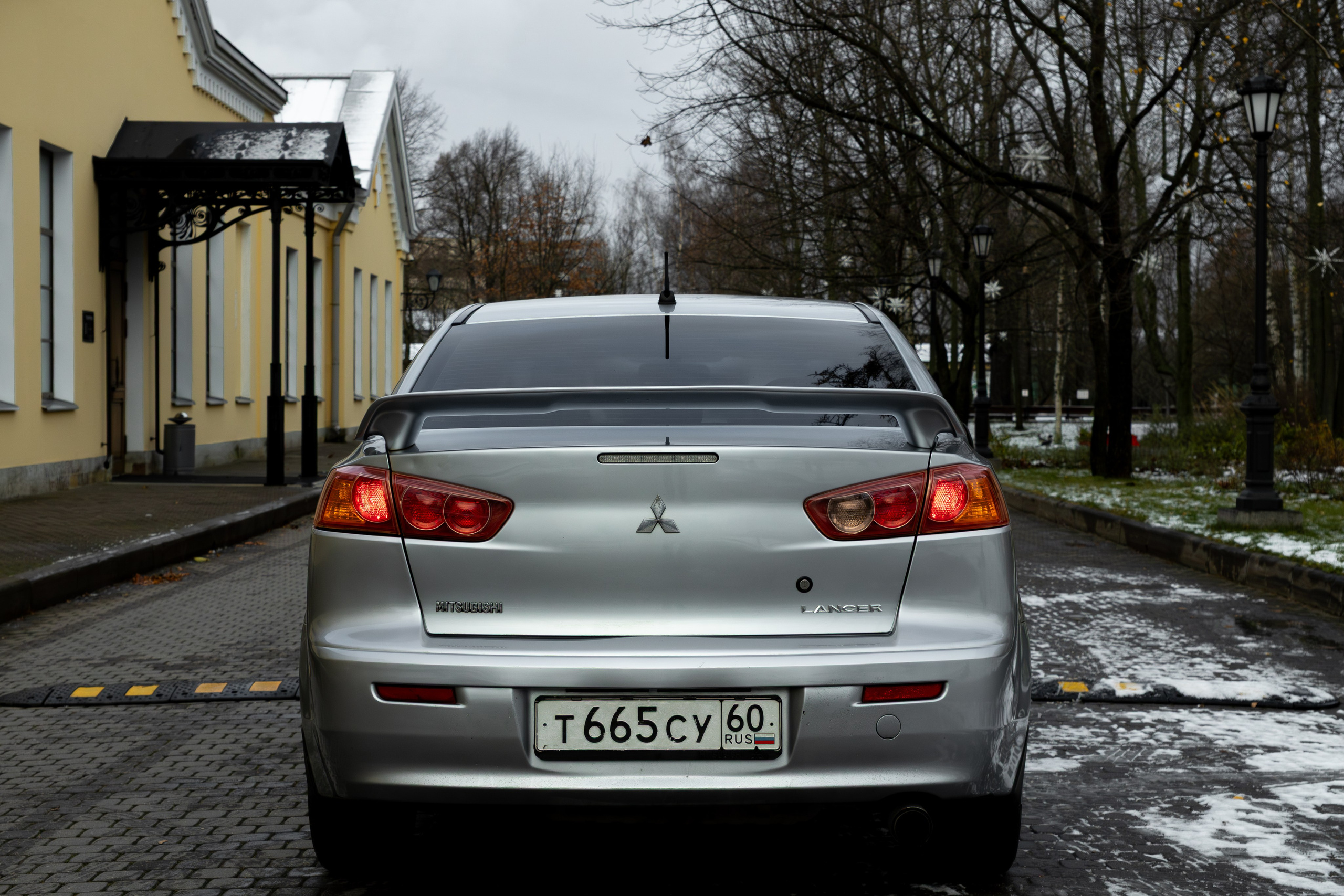 Mitsubishi Lancer X. Photo-nk