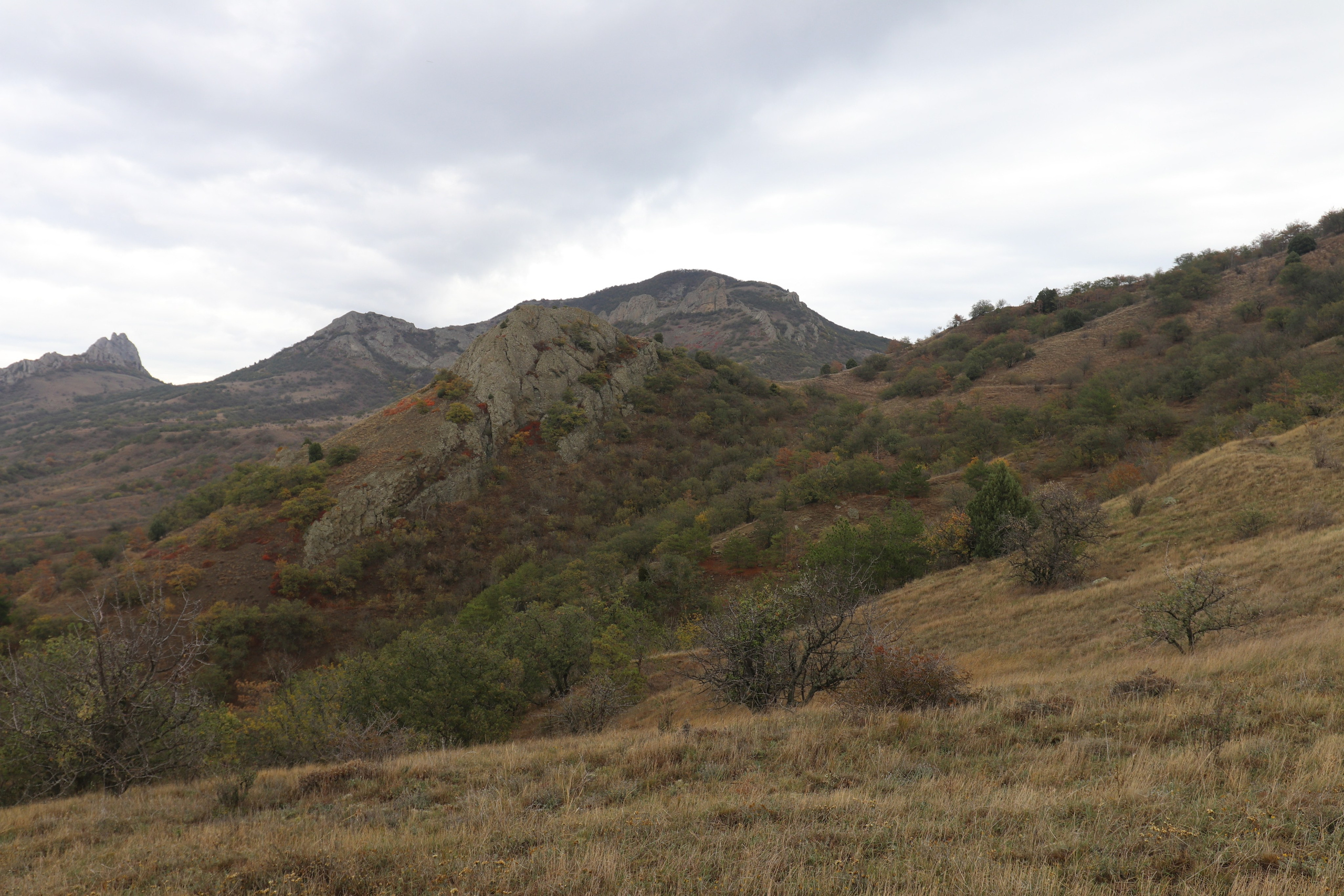 Крым. ЮБК (Судак, Карадаг). Ноябрь 2020. Путешественник-фотограф из Санкт-Петербурга Татьяна Свистулина